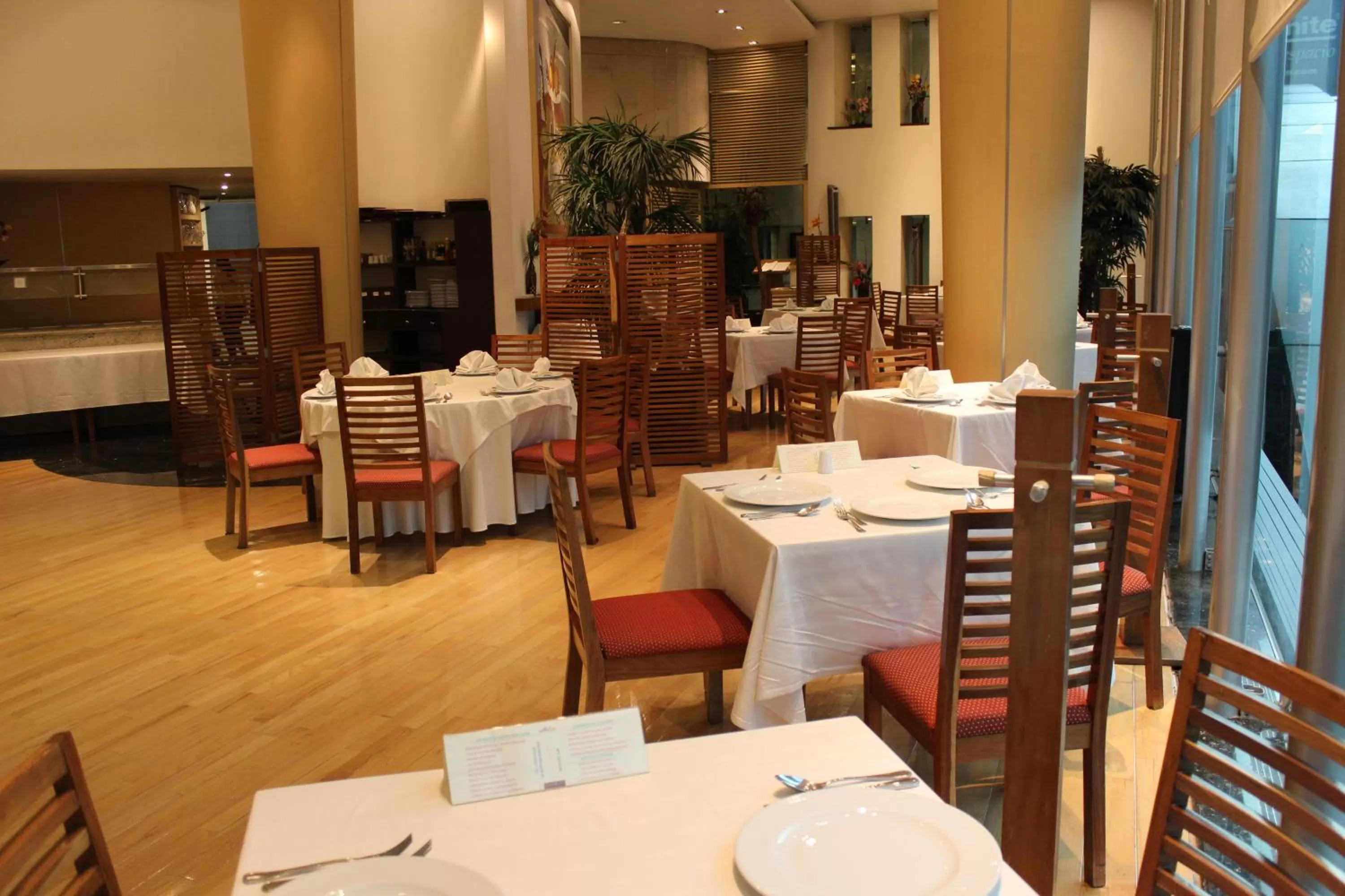 Restaurant/places to eat in Hotel Scala Magna