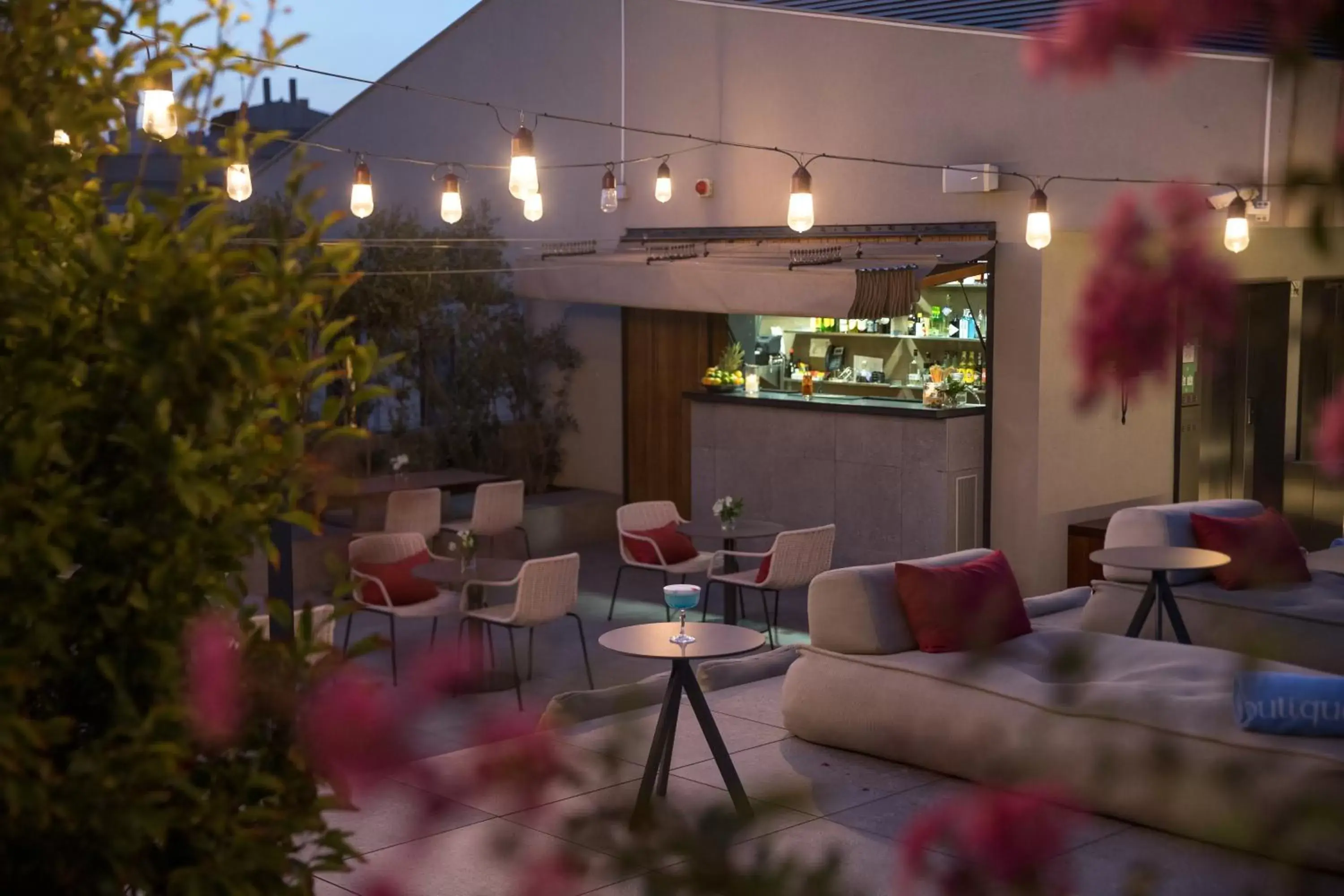 Balcony/Terrace, Lounge/Bar in Ohla Eixample