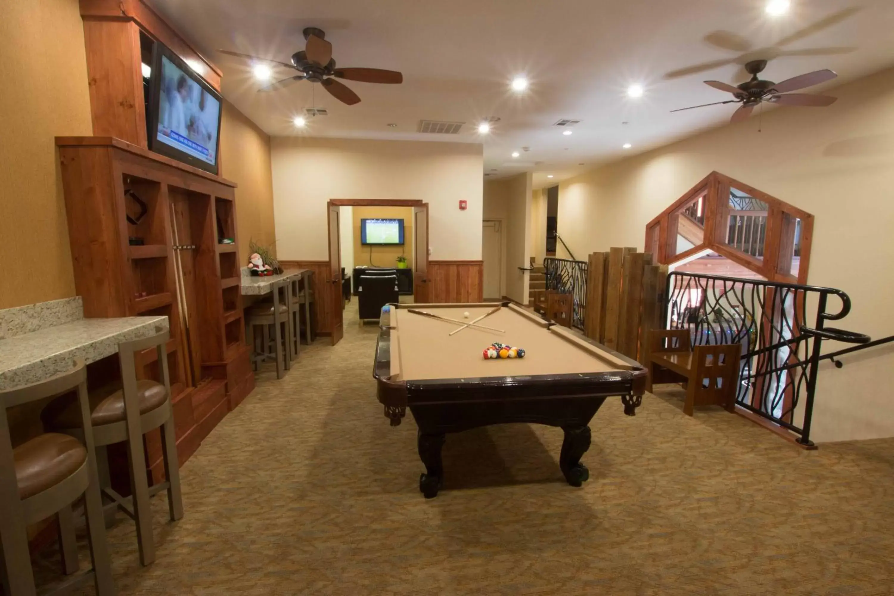 Sports, Billiards in Mountain Retreat Resort, a VRI resort