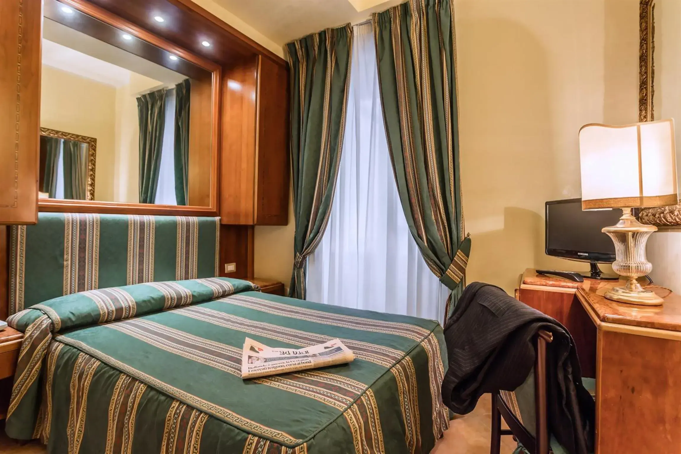 Bedroom, Room Photo in Raeli Hotel Luce