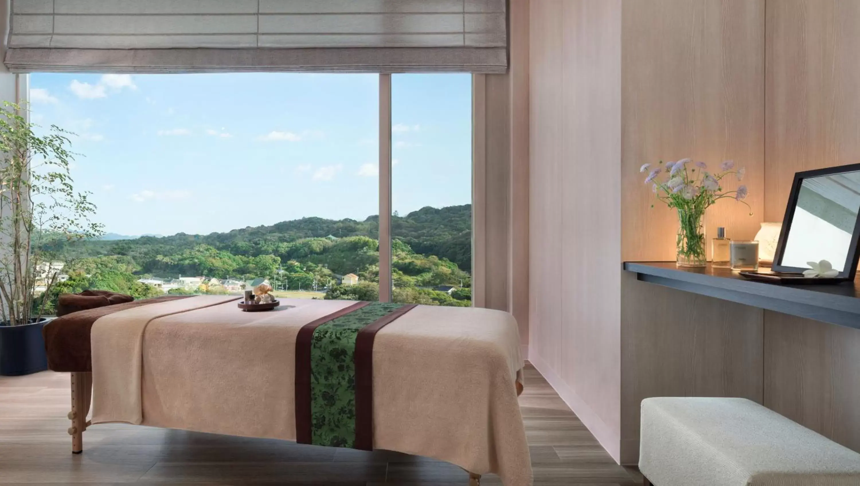 Massage in Nanki-Shirahama Marriott Hotel