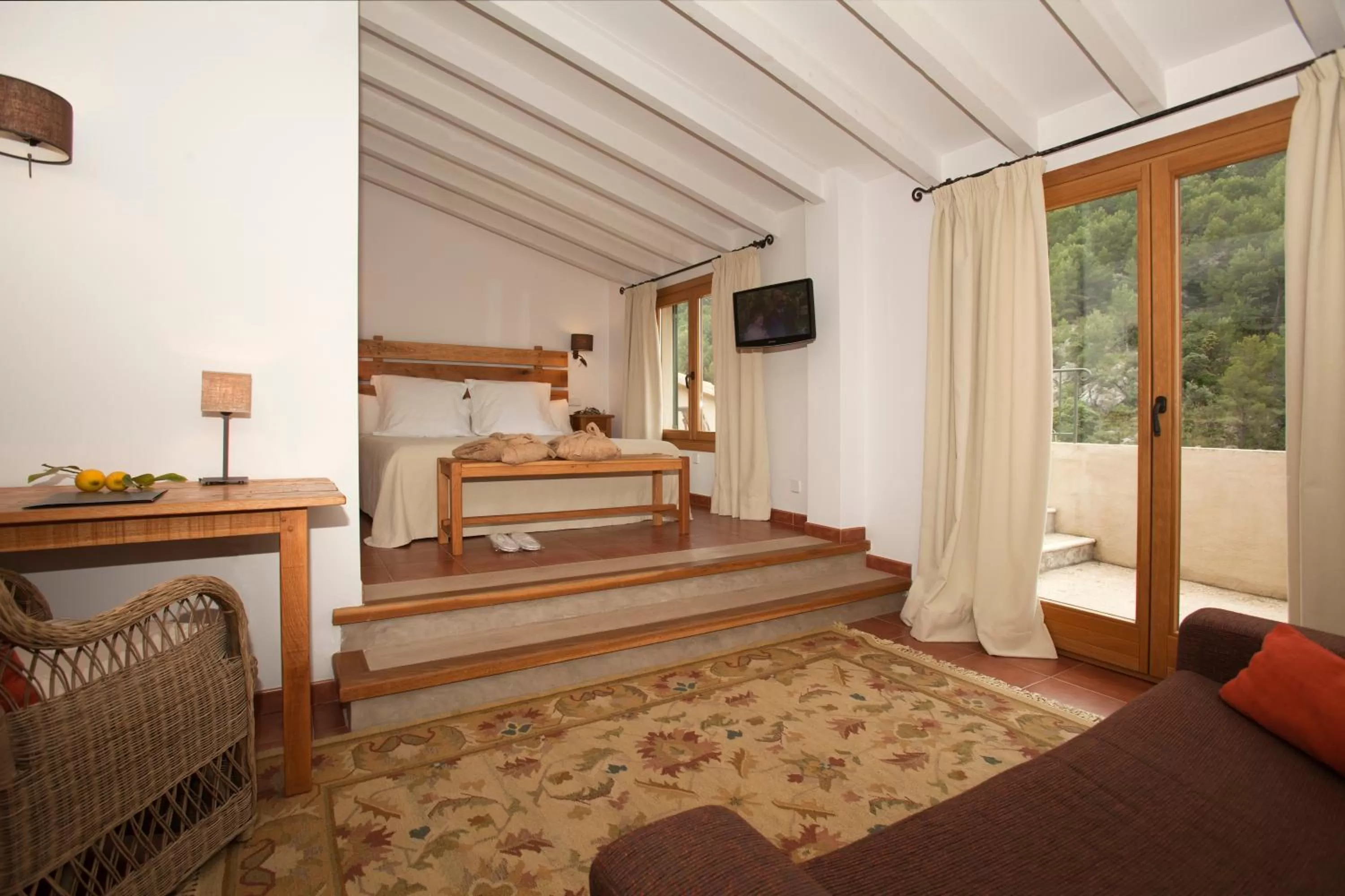 Photo of the whole room, Bed in Hotel Es Port