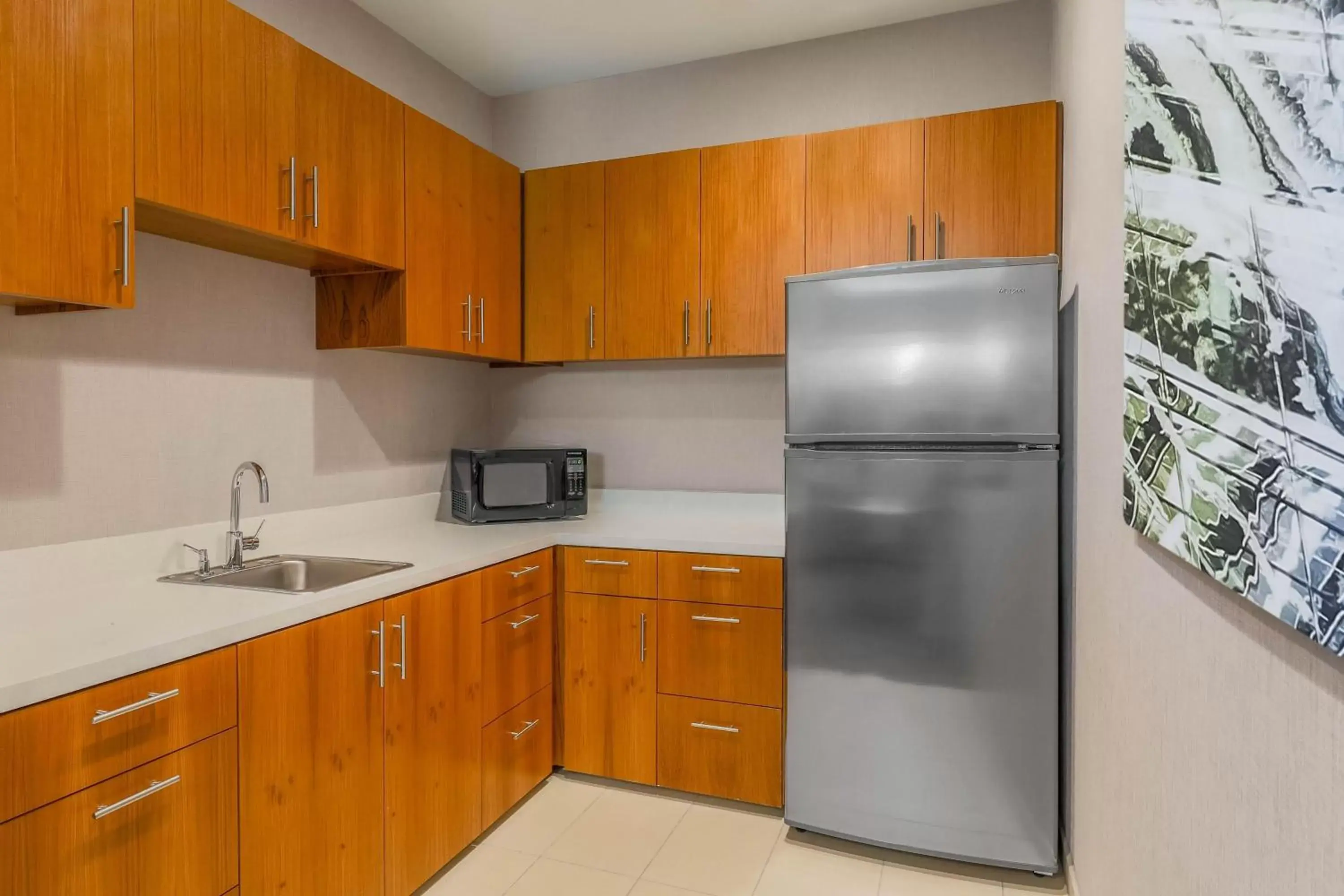 Bedroom, Kitchen/Kitchenette in SpringHill Suites by Marriott San Jose Fremont
