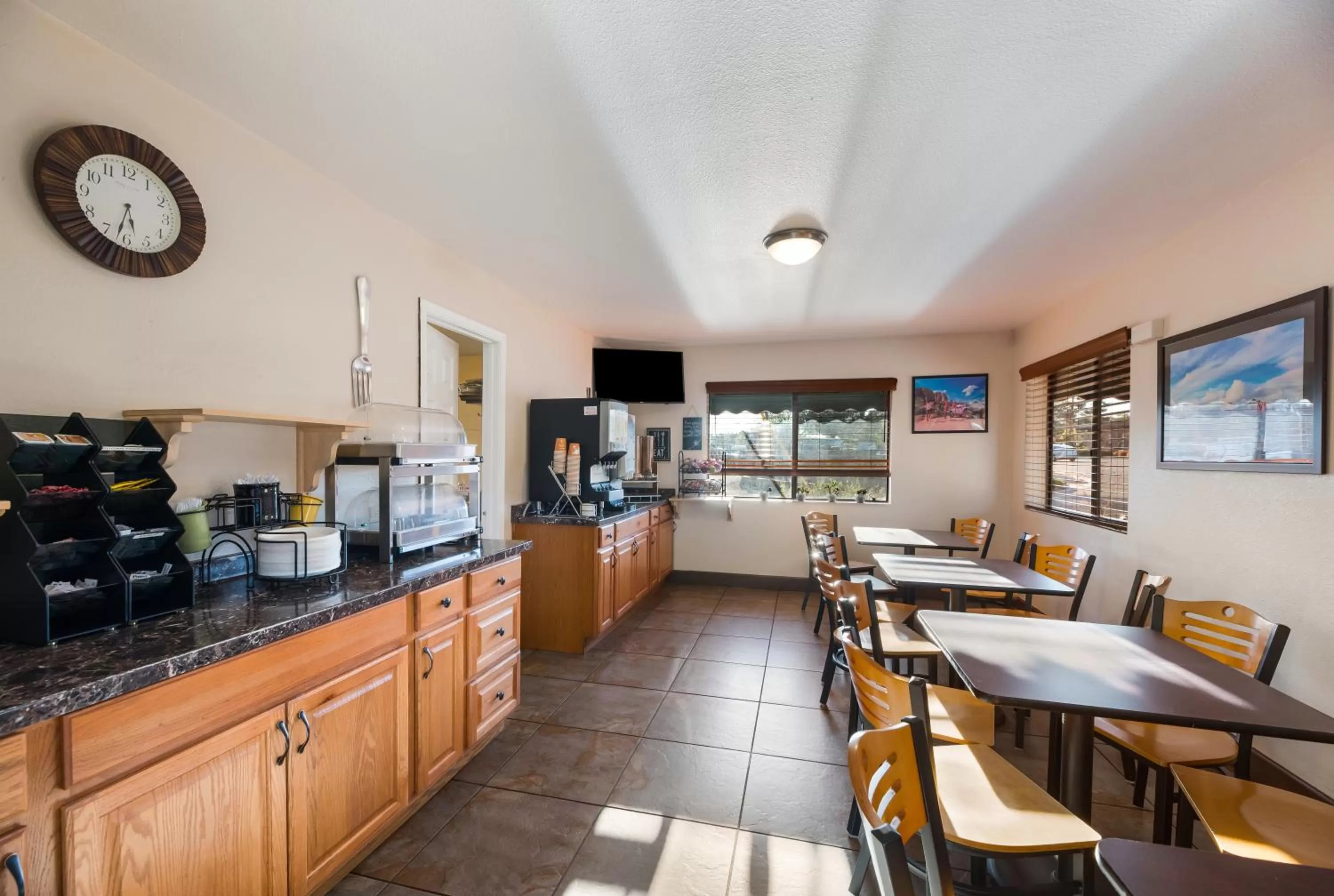 Breakfast in GreenTree Inn Sedona