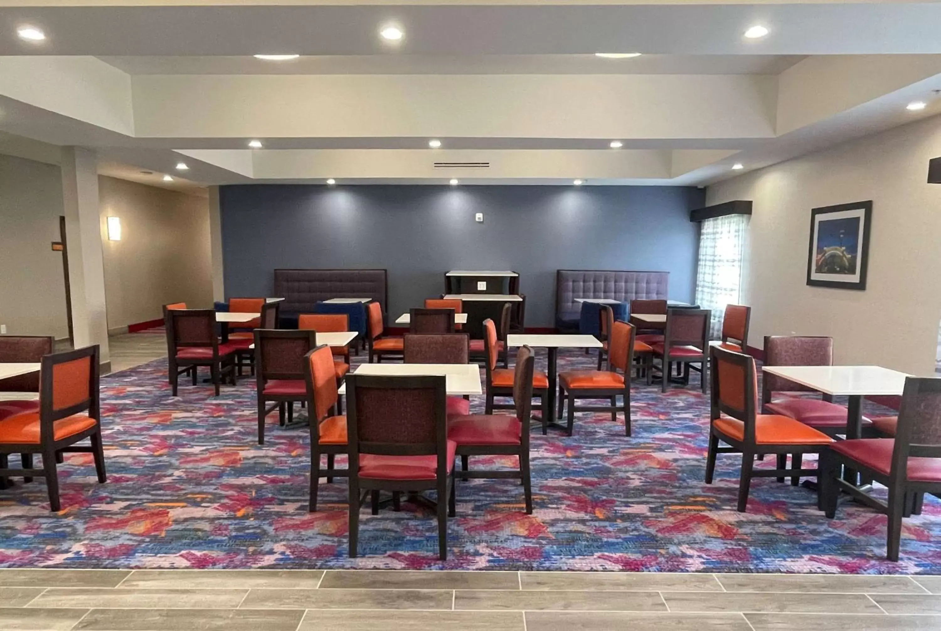 Breakfast in La Quinta Inn and Suites by Wyndham - Schertz Breakfast in La Quinta Inn and Suites by Wyndham - Schertz