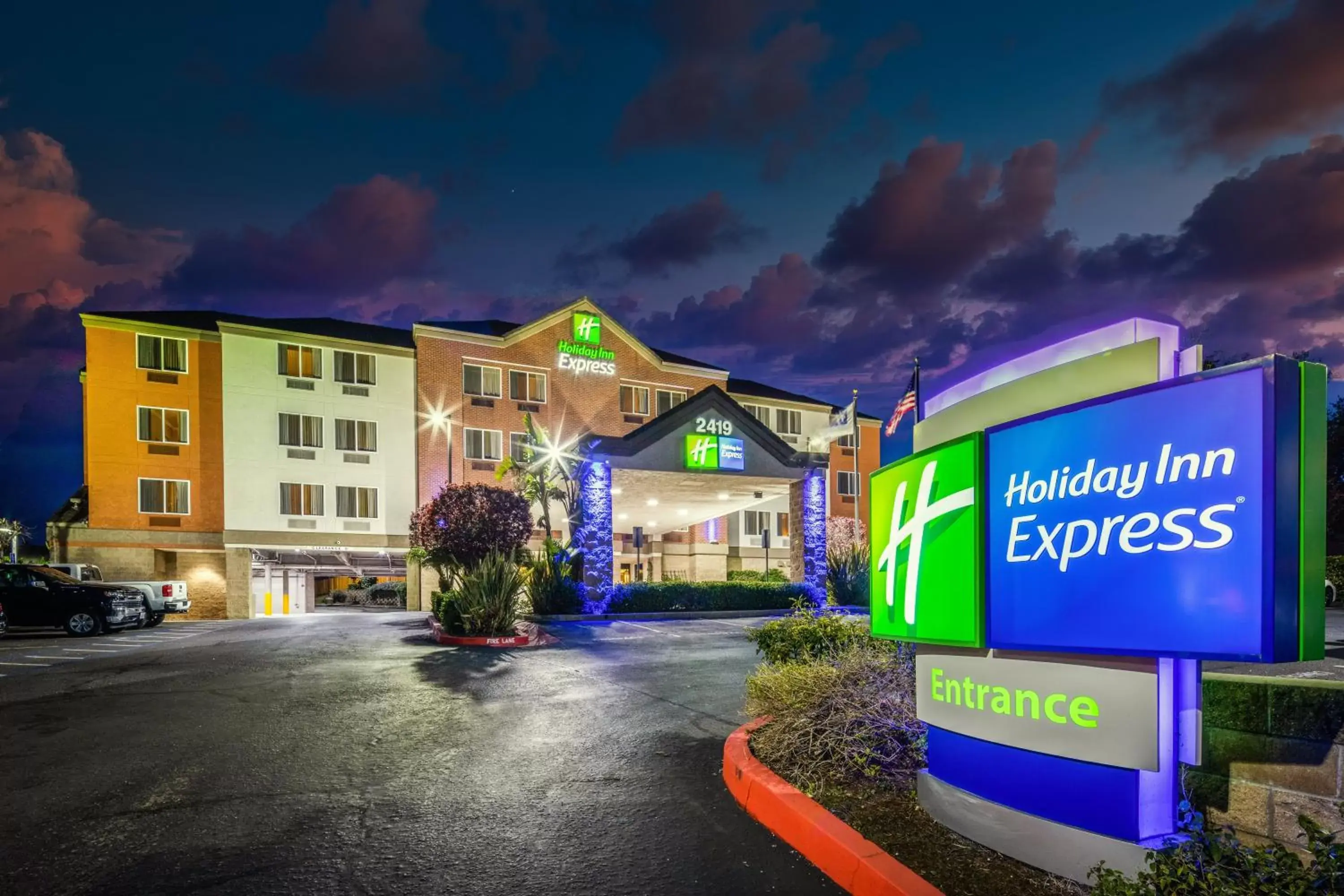 Property Building in Holiday Inn Express Castro Valley, an IHG Hotel