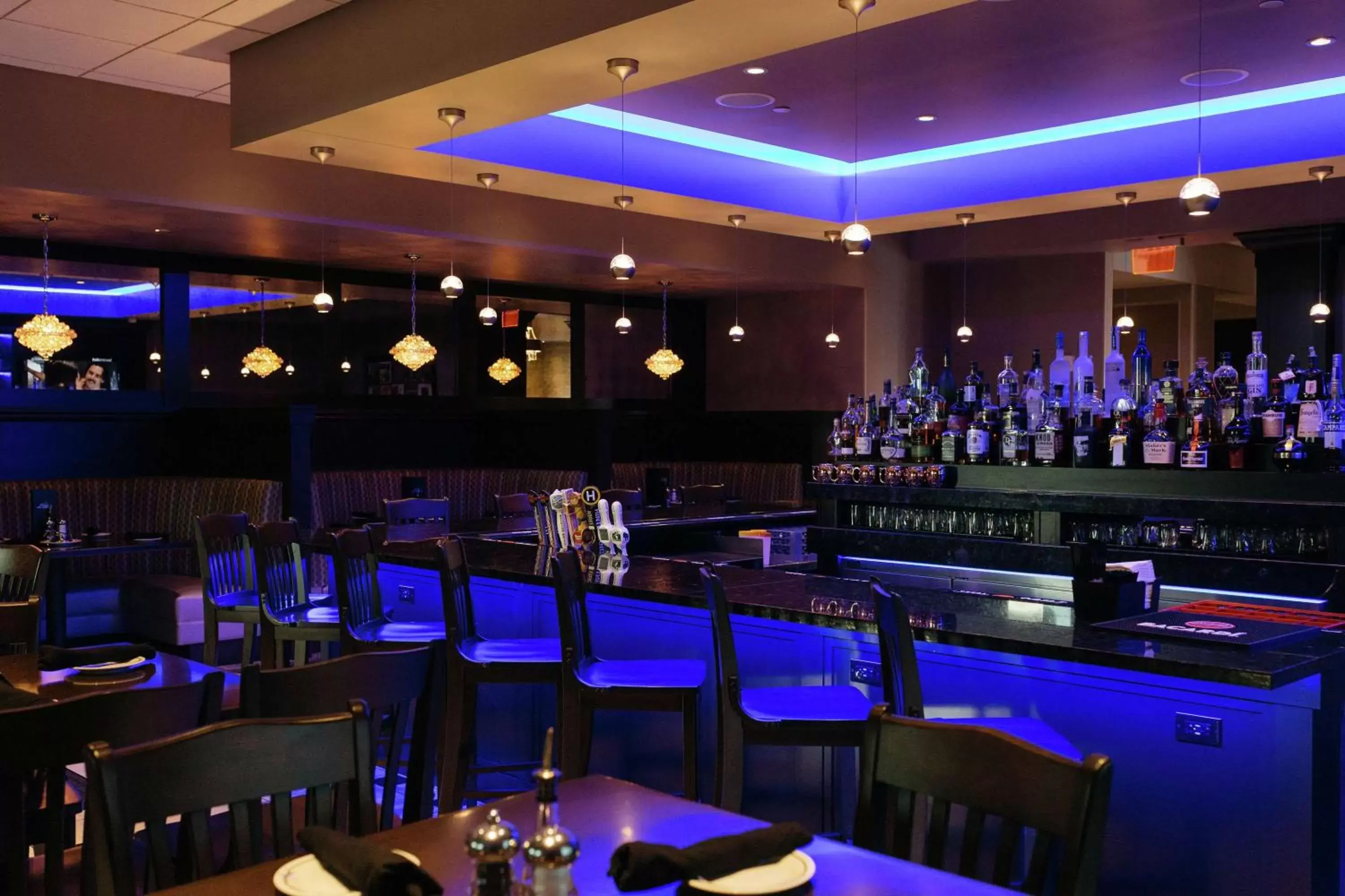 Restaurant/places to eat, Lounge/Bar in Hilton Garden Inn Madison Sun Prairie