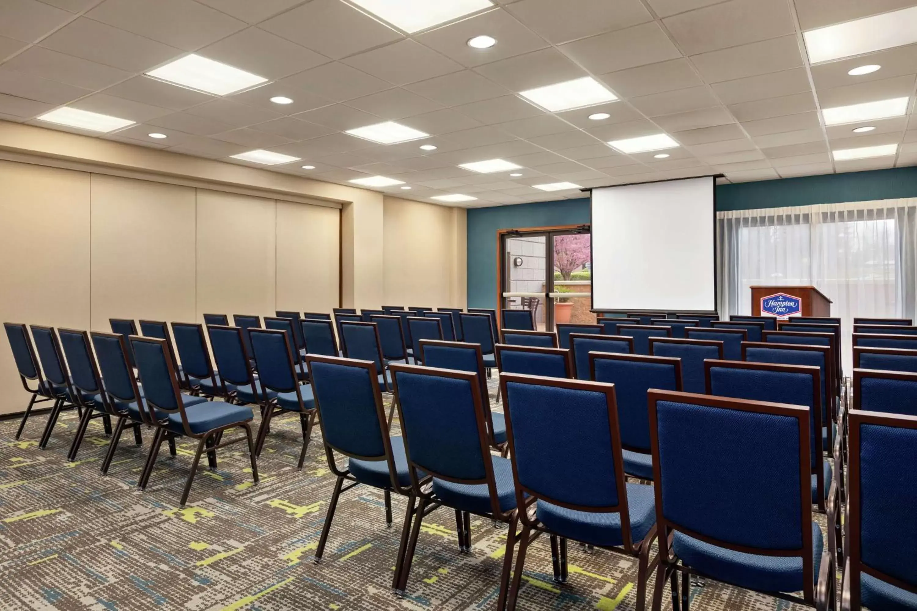 Meeting/conference room in Hampton Inn & Suites Frederick/Fort Detrick