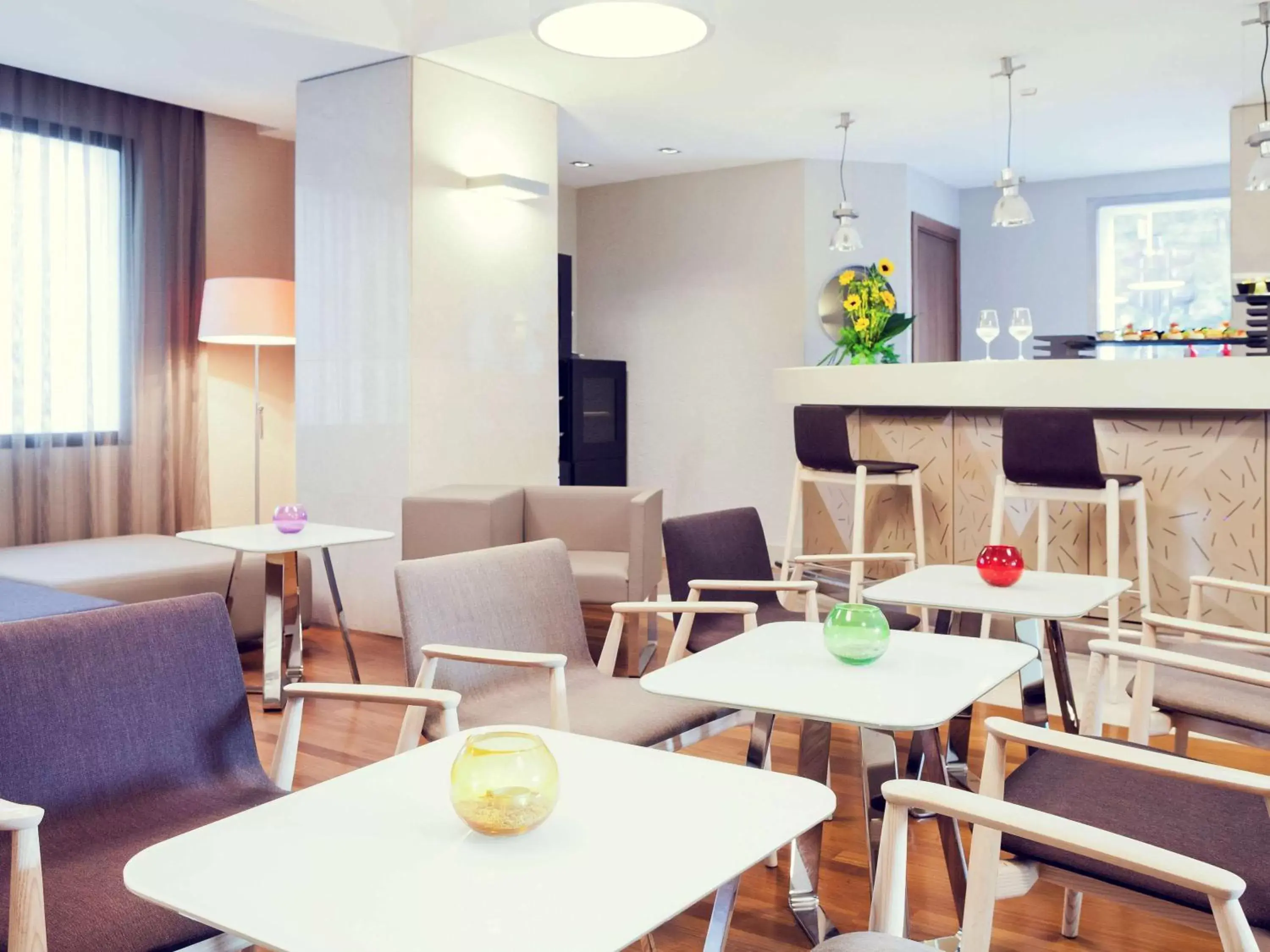 Lounge or bar, Restaurant/Places to Eat in Mercure Roma Centro Colosseo