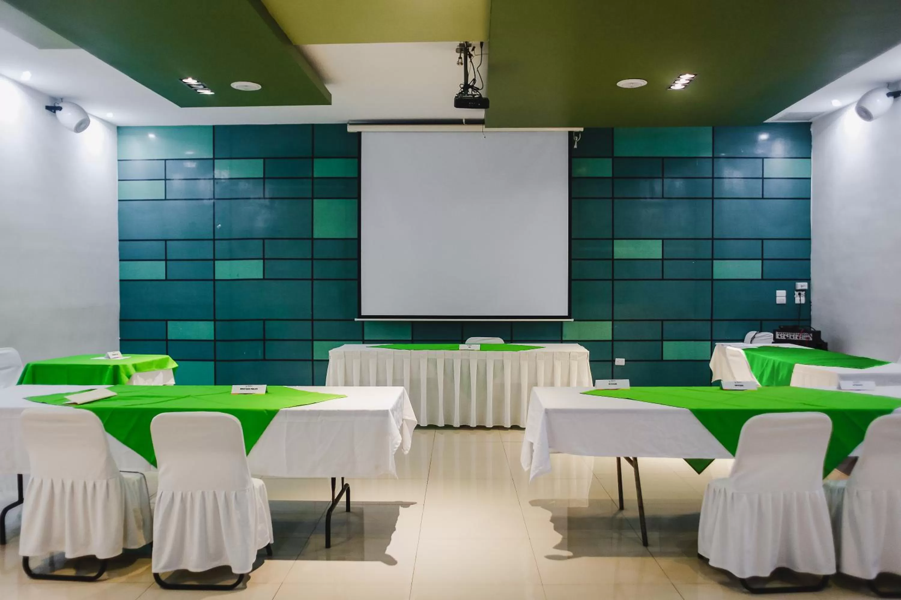 Lounge or bar in Hotel Plaza Mirador