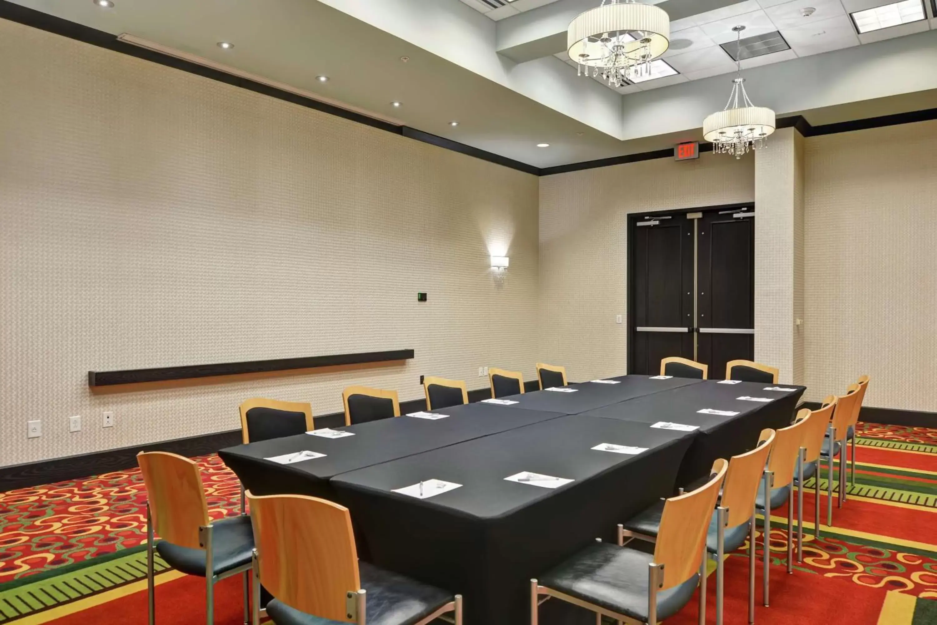 Meeting/conference room in Hampton Inn & Suites Crabtree