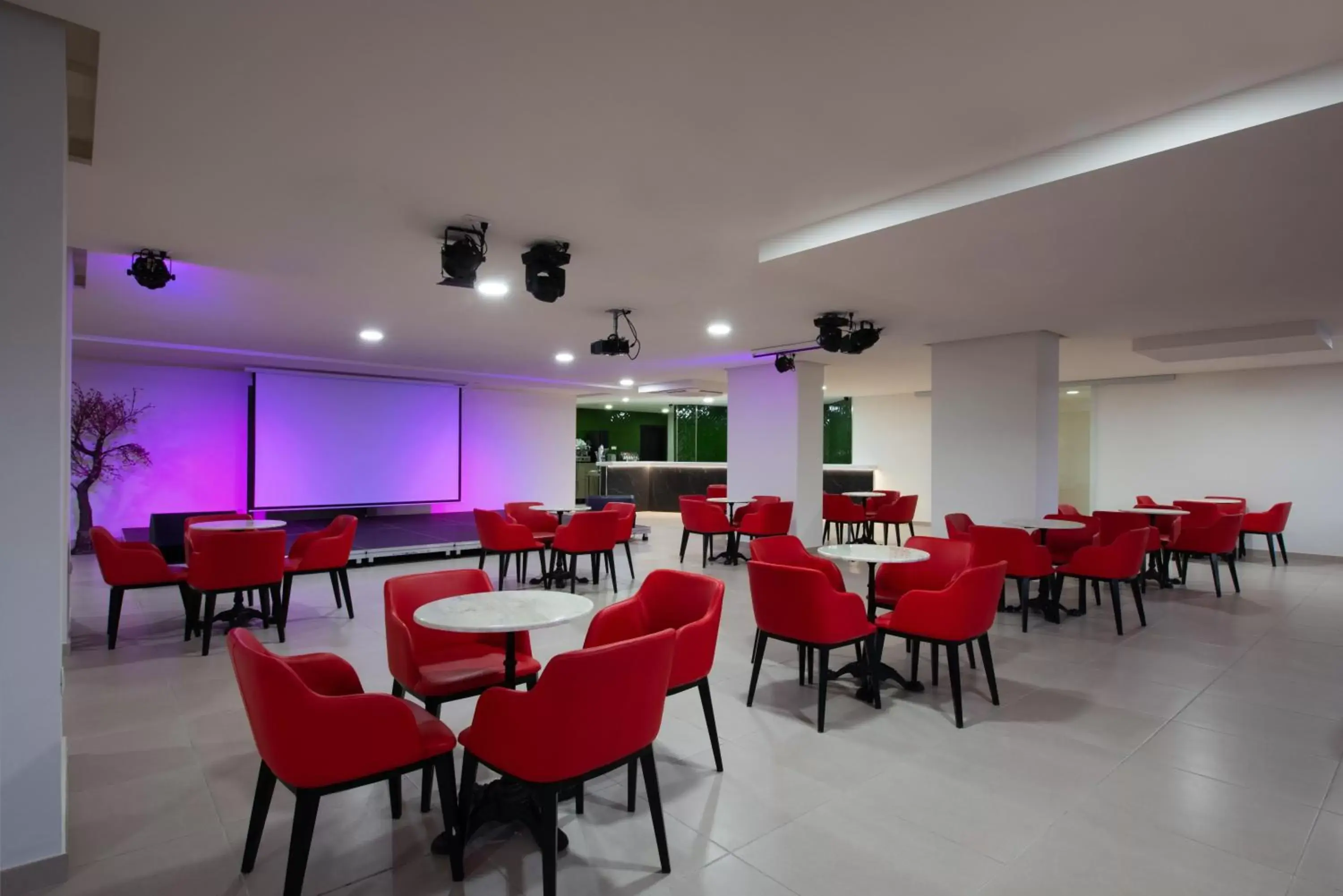 Lounge or bar, Restaurant/Places to Eat in Olé Tropical Tenerife