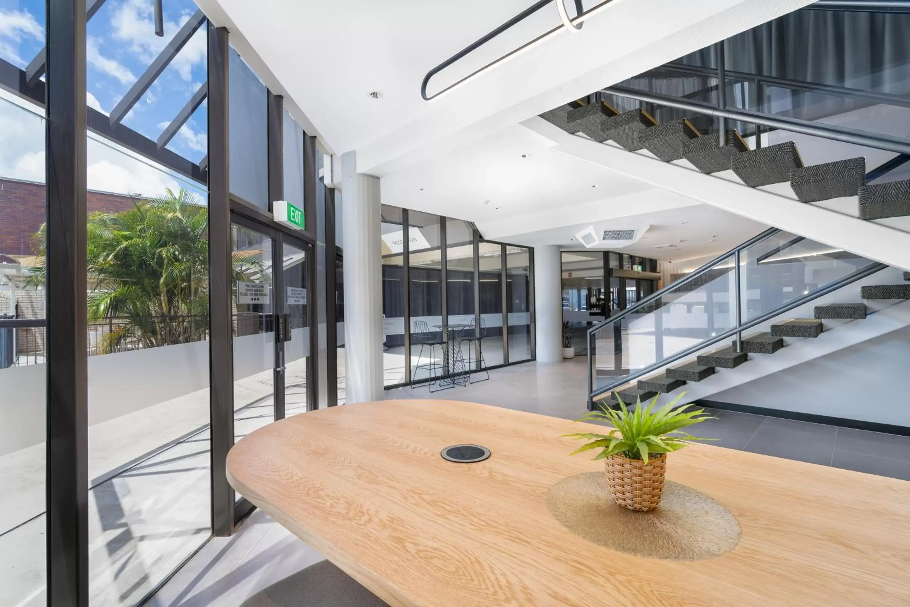 Lobby or reception in Mercure Rockhampton