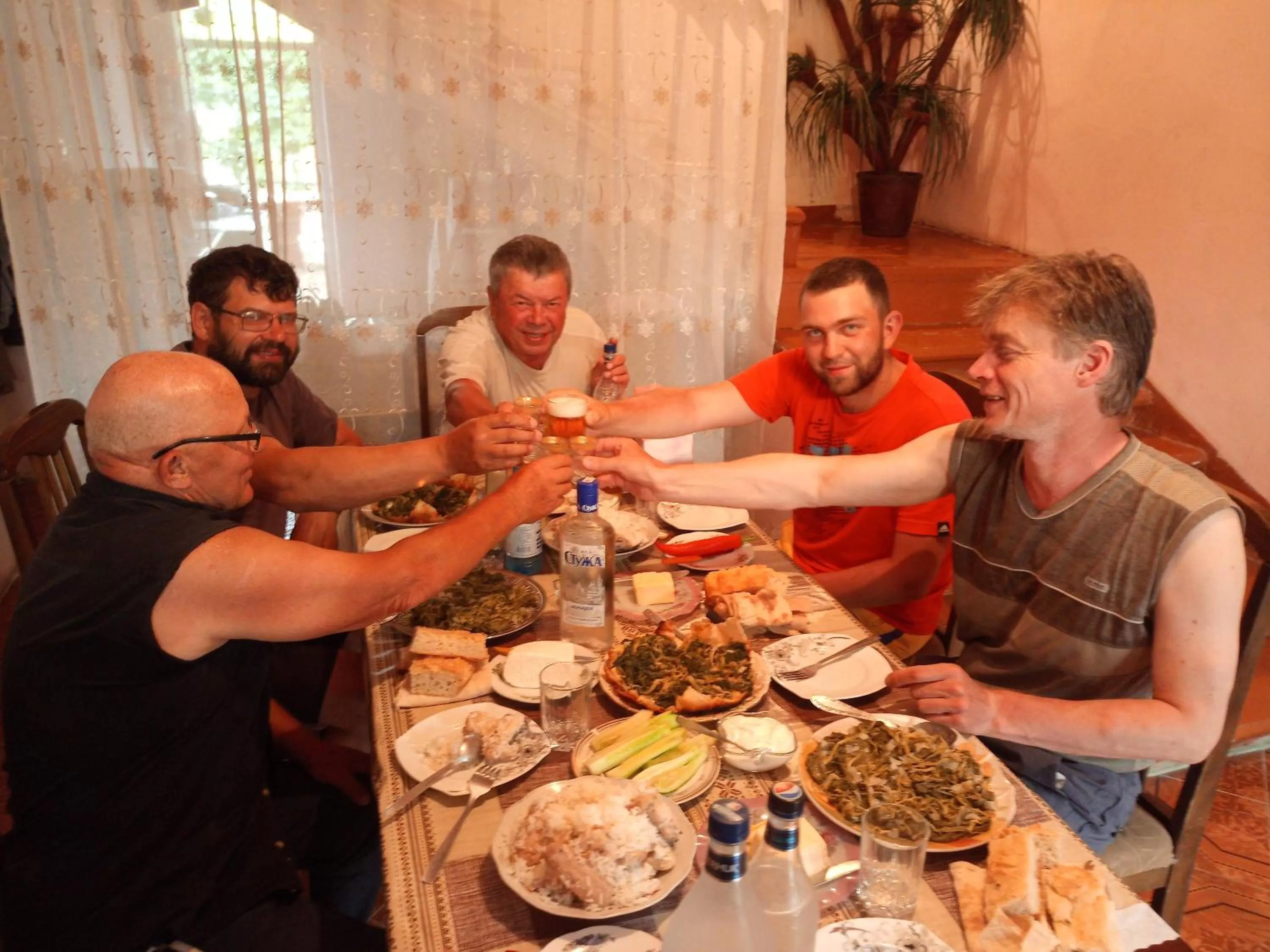 Restaurant/places to eat in Karine B&B