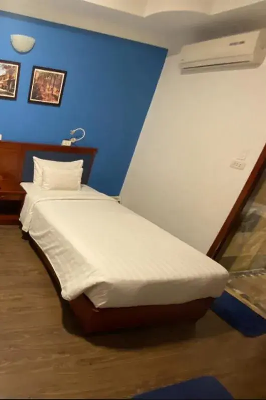 Bed in A25 Hotel - 221 Bạch Mai