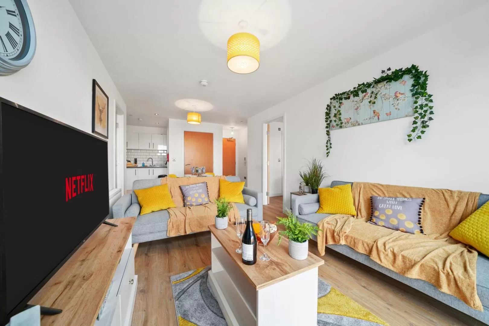 Living room, Seating Area in Onyx O2 Arena Brindley Place Broad Street Large Spacious Apartment