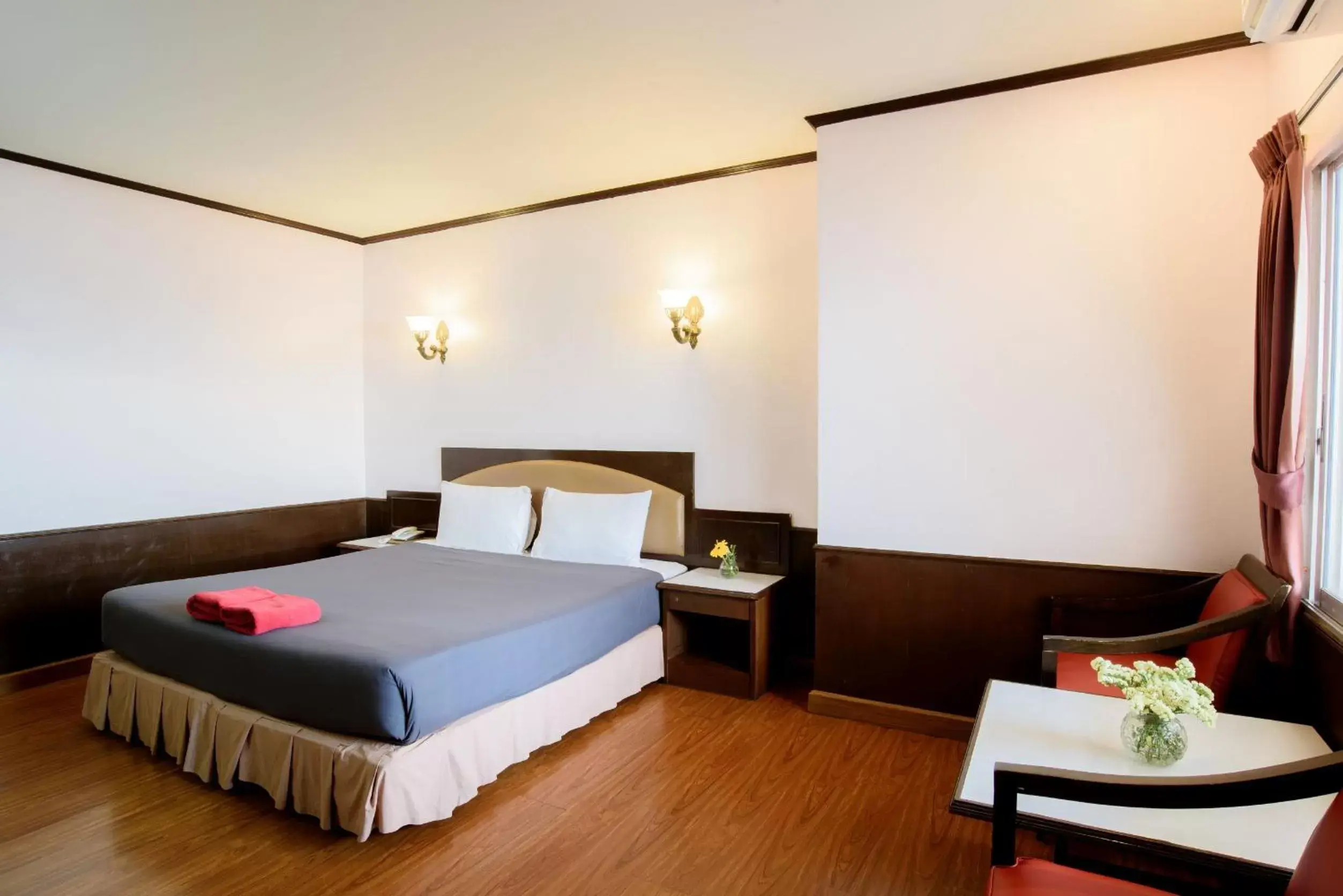 Bed in Marine Yensabai Pattaya Bed in Marine Yensabai Pattaya