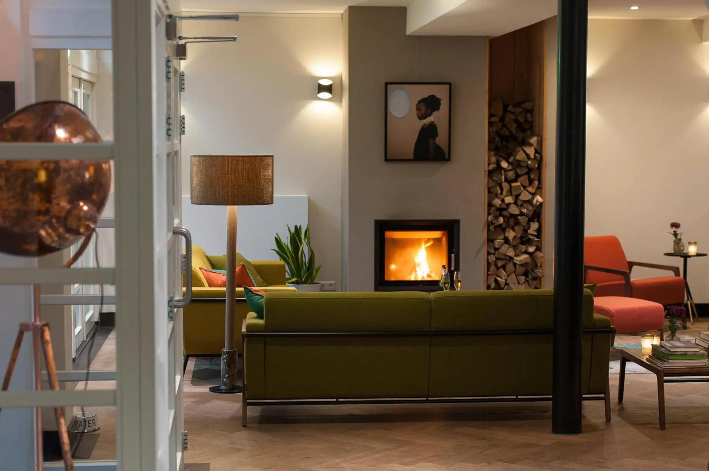 Communal lounge/ TV room, Lobby/Reception in Hotel Huize Koningsbosch