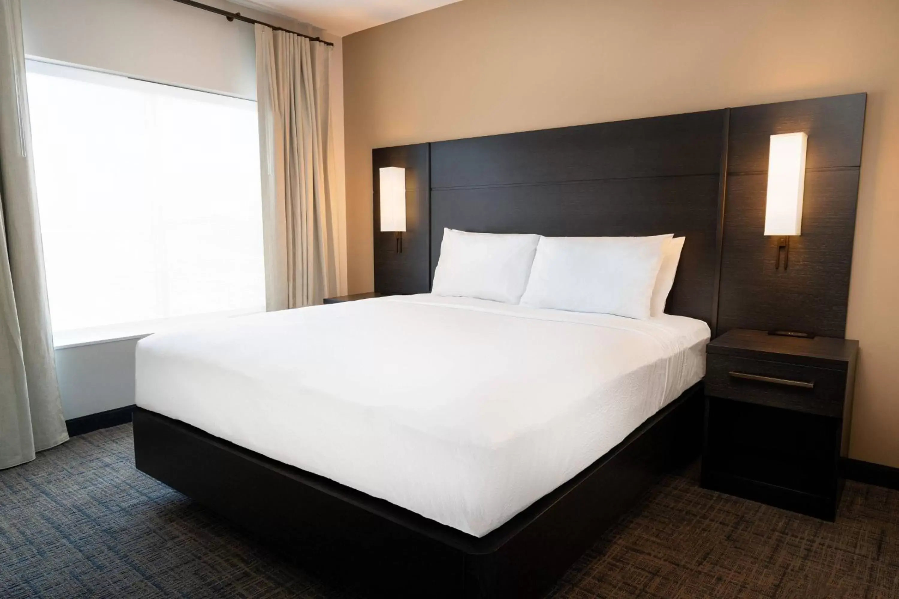 Bedroom, Bed in Residence Inn by Marriott Louisville Old Henry