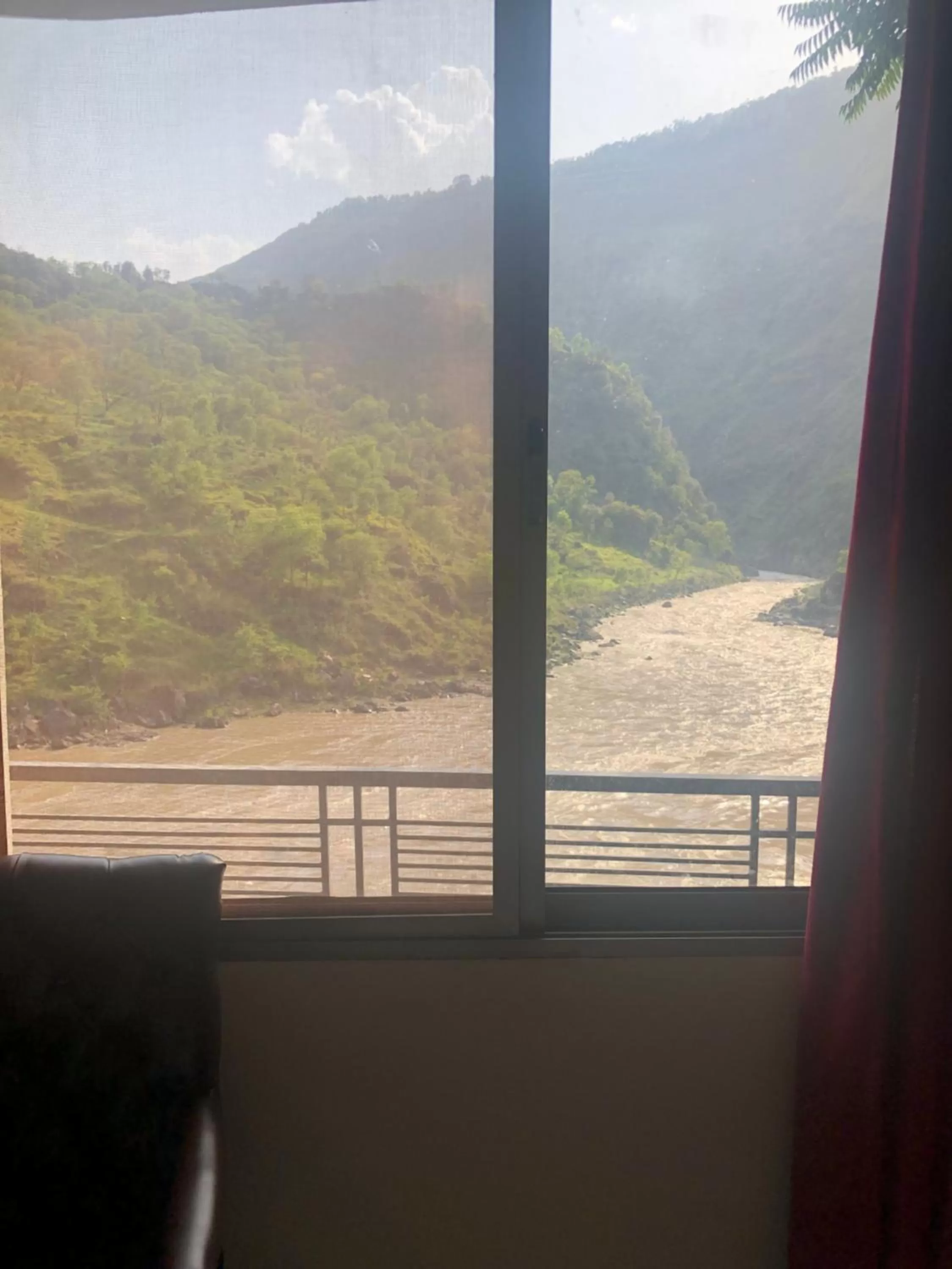 River view in Hotel La Orilla Muzaffarabad