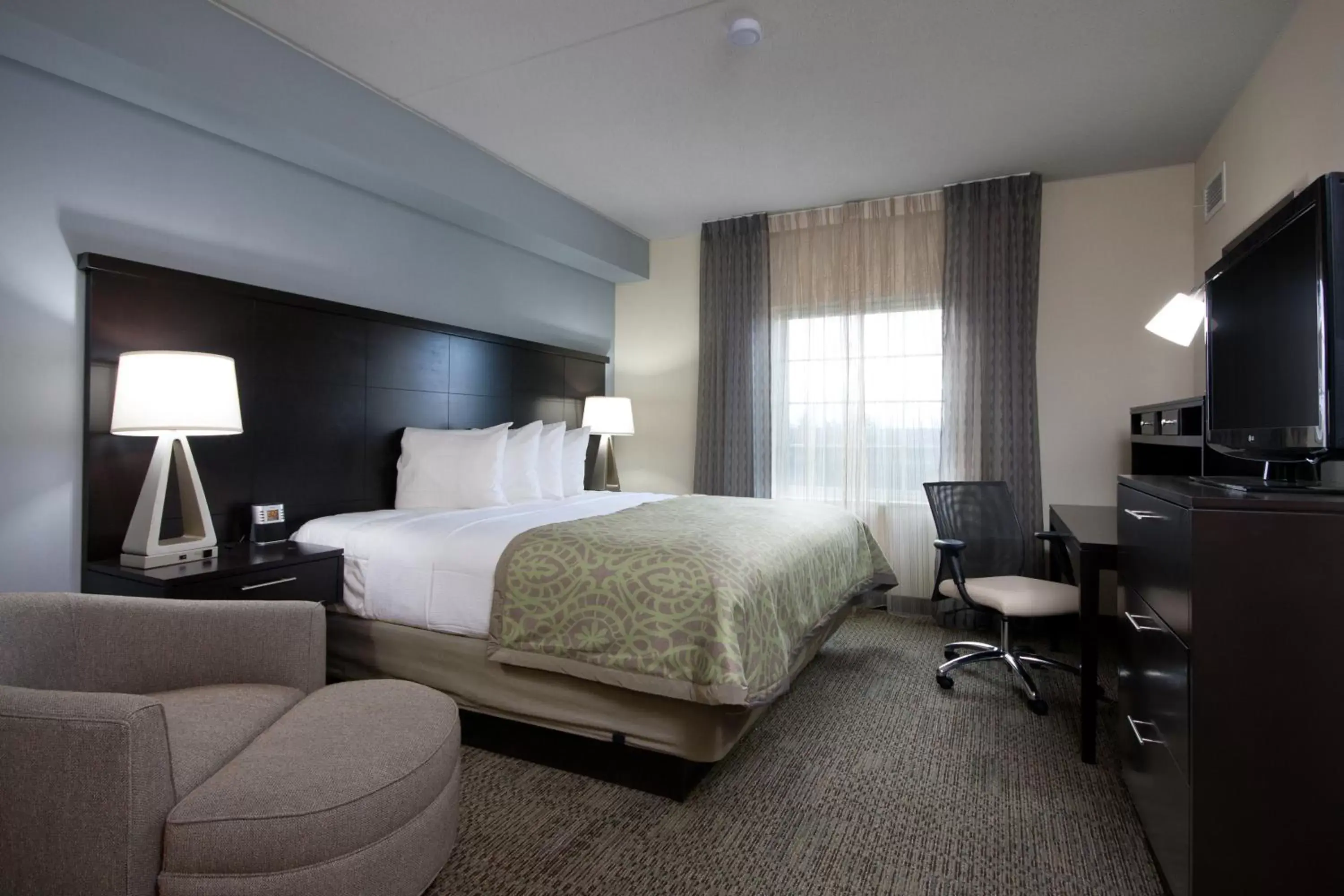 Bed in Staybridge Suites Buffalo-Amherst, an IHG Hotel