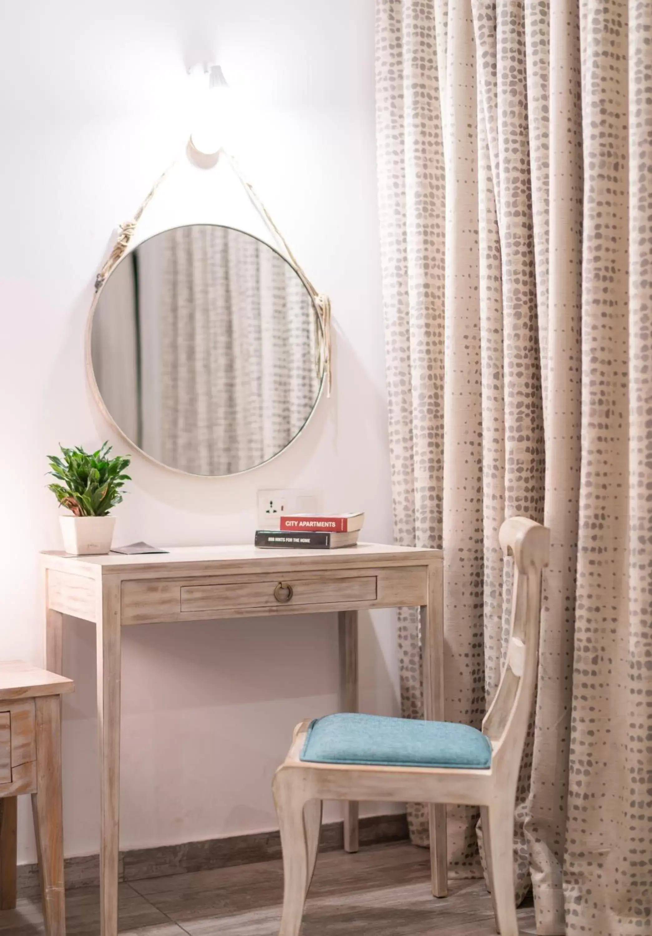 Super Deluxe Room with Balcony - single occupancy in Triple O Six Super Deluxe Room with Balcony - single occupancy in Triple O Six