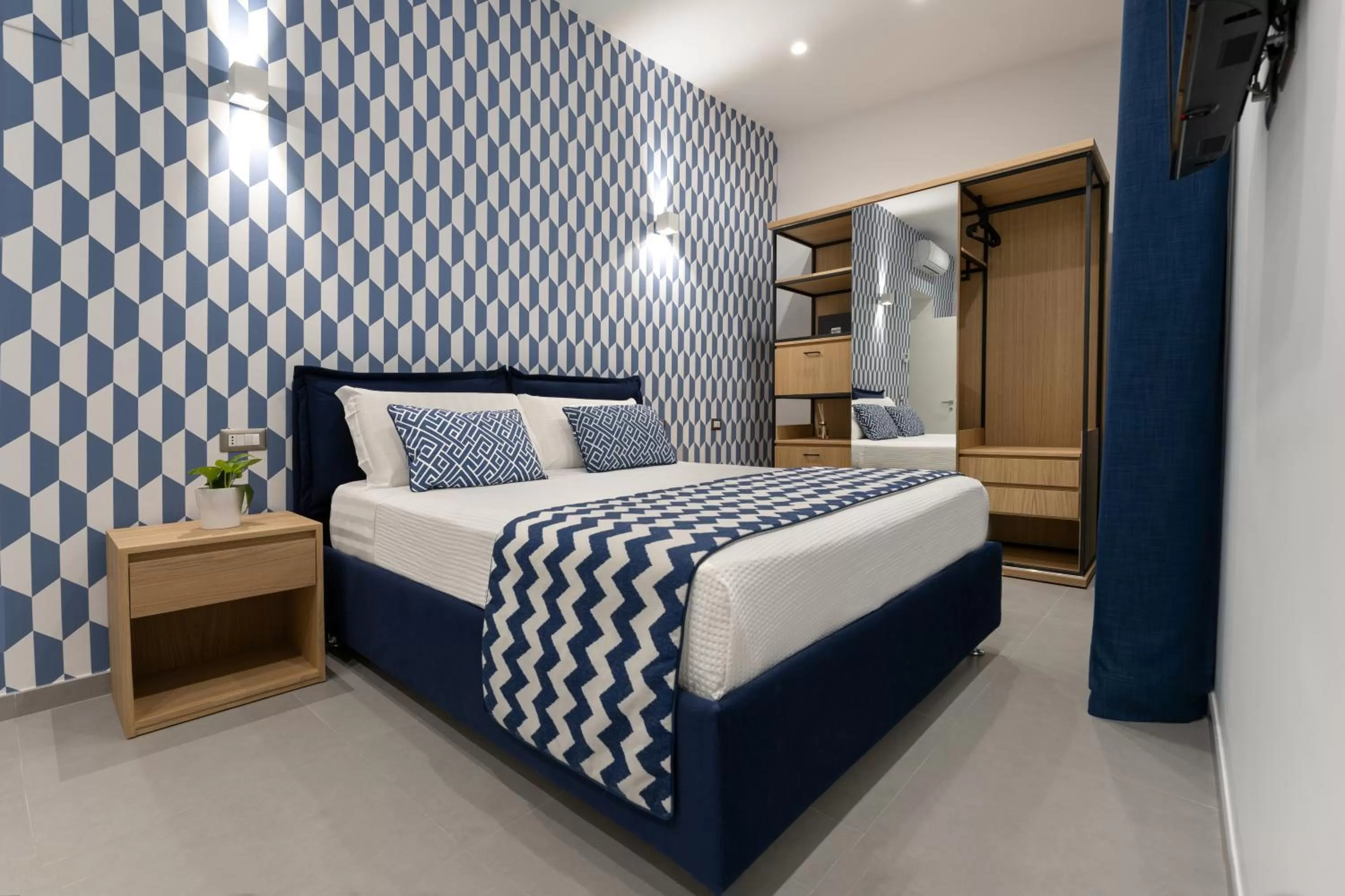 Bed in HSuites Luxury B&B