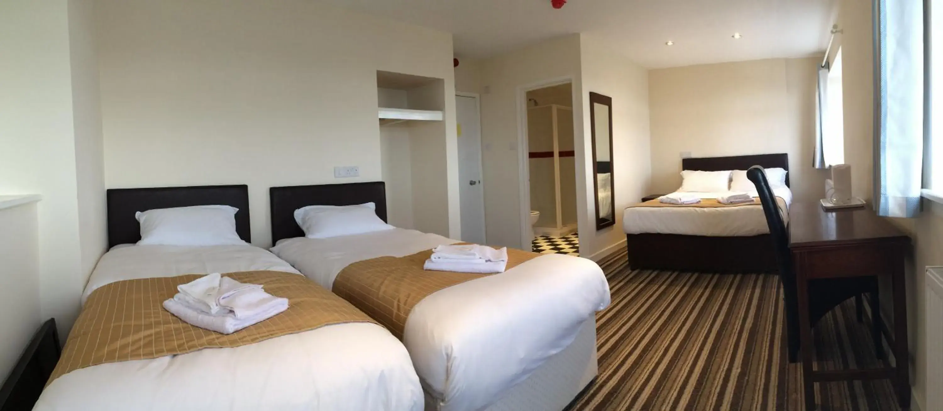 Family Room with Sea View in Sunny Days Hotel Family Room with Sea View in Sunny Days Hotel