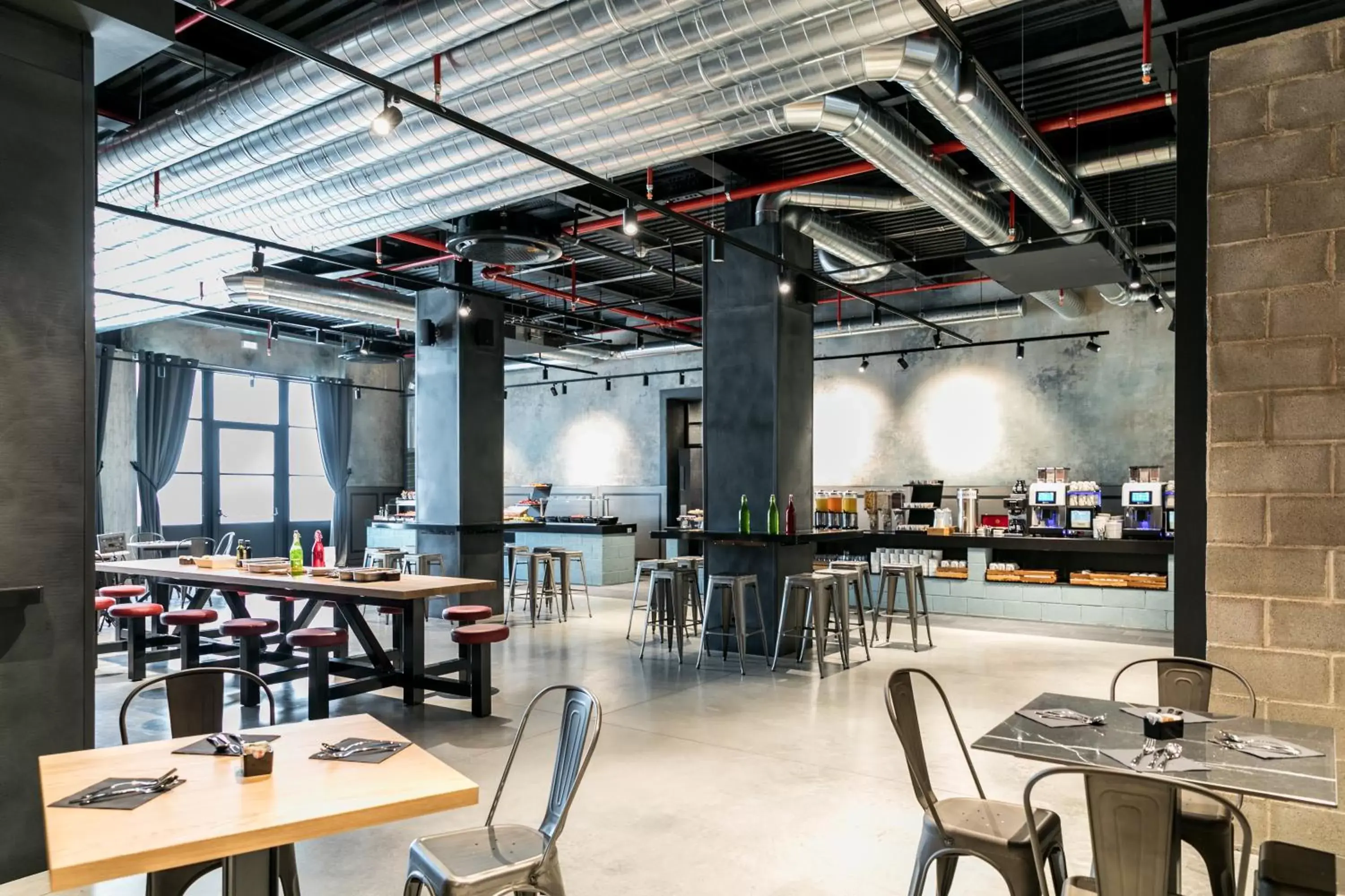 Restaurant/places to eat in J24 Hotel Milano Restaurant/places to eat in J24 Hotel Milano