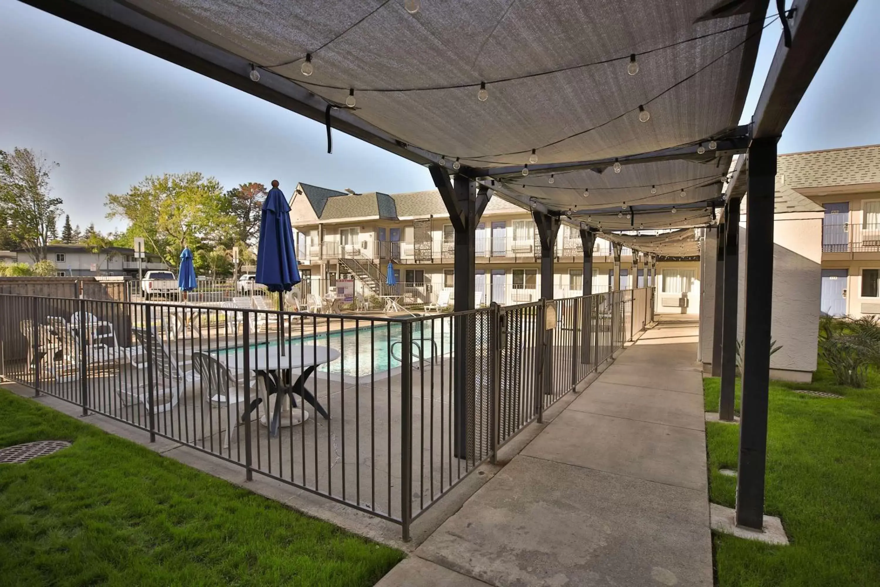Pool view in Motel 6-Sacramento, CA - Central