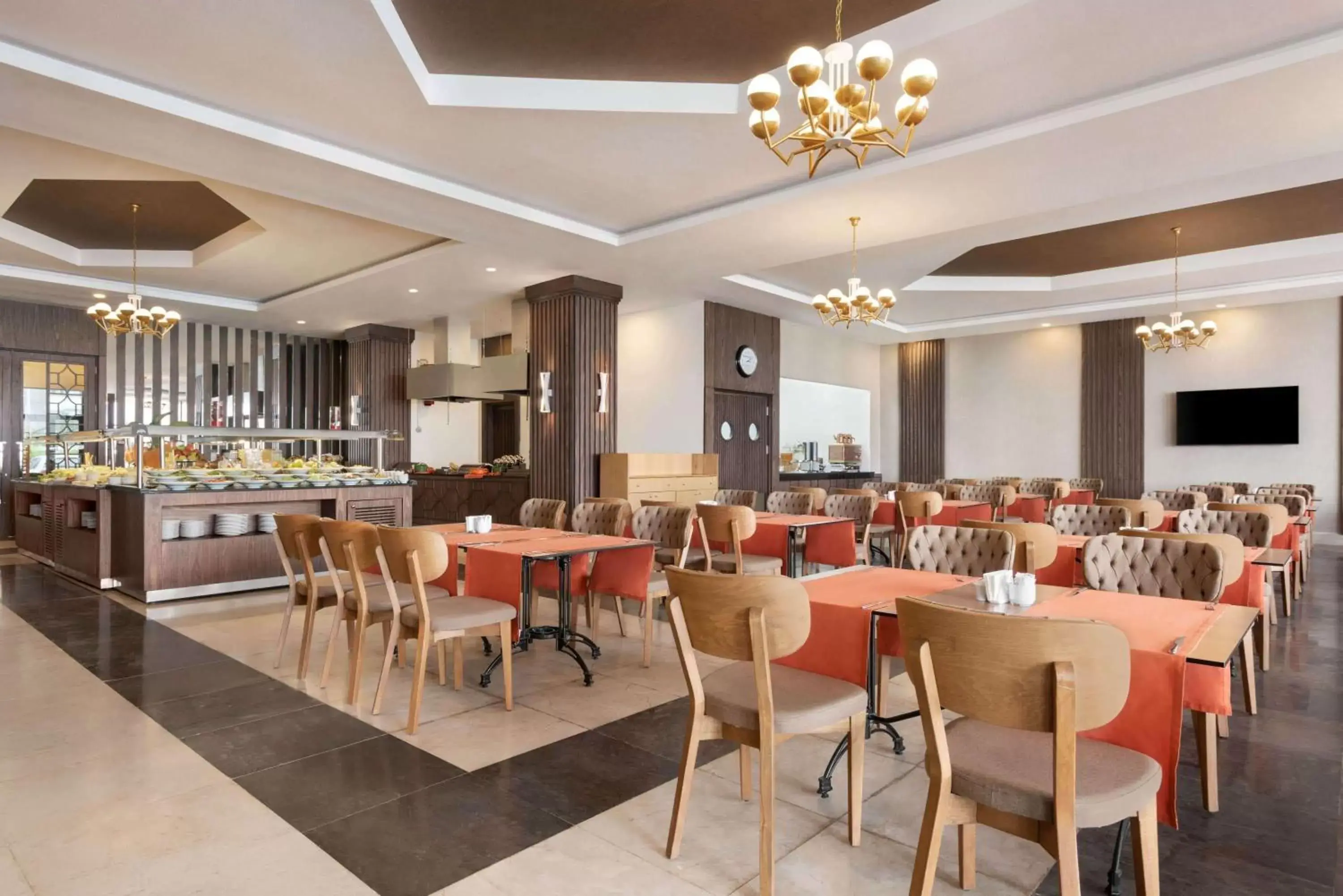 Restaurant/Places to Eat in Ramada Resort by Wyndham Unye