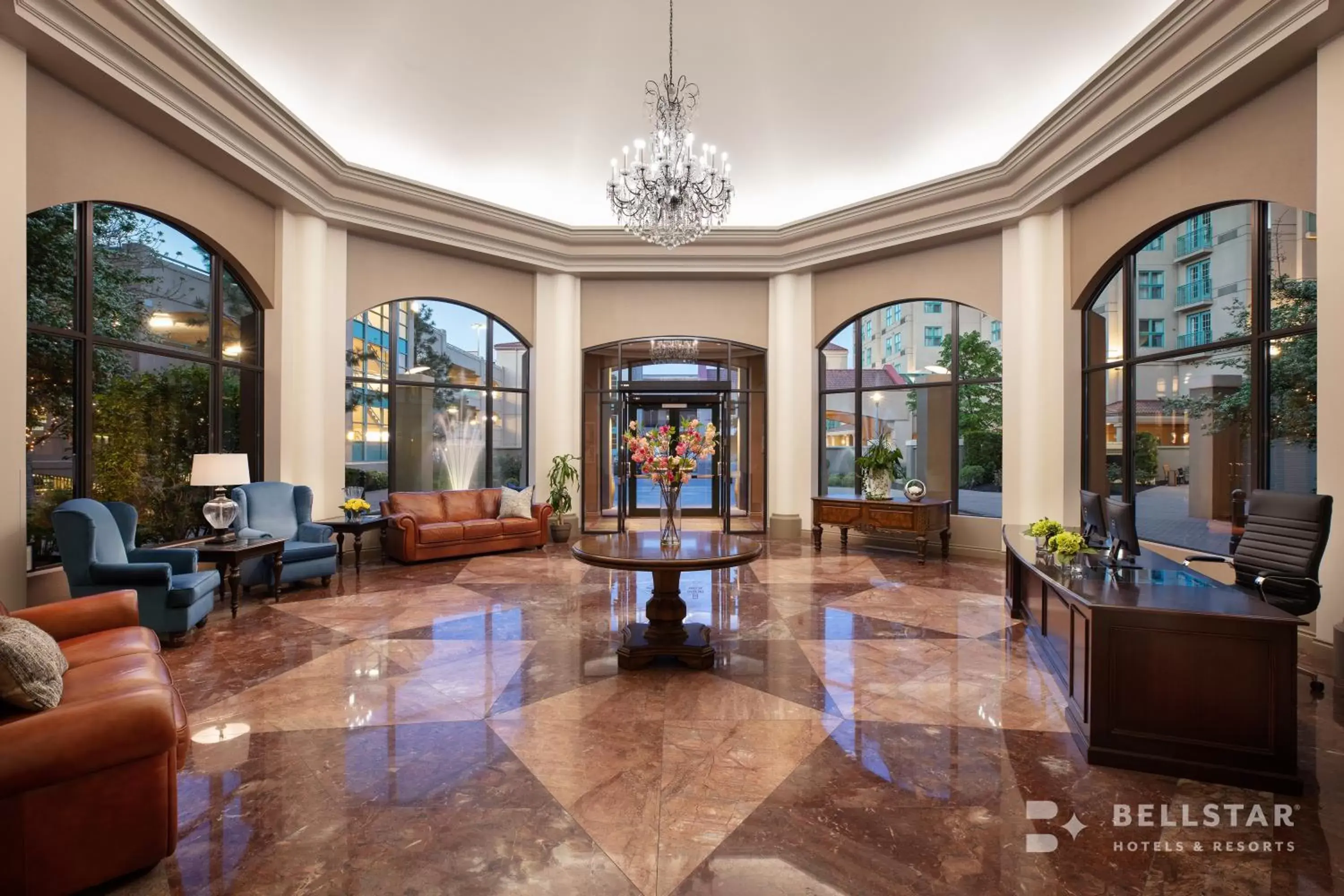 Lobby or reception, Lobby/Reception in The Royal Kelowna - Bellstar Hotels & Resorts