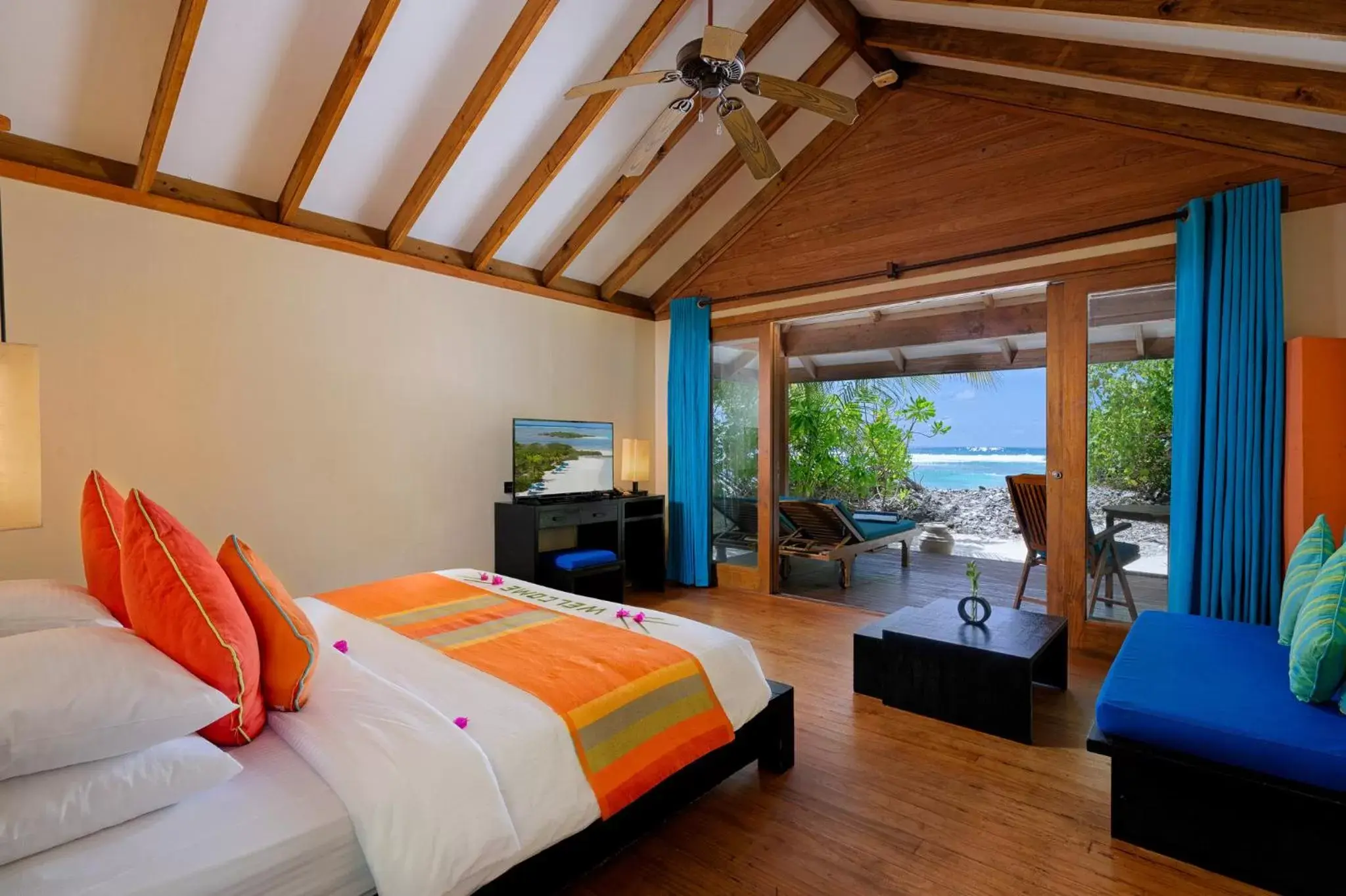 Bed in Canareef Resort Maldives