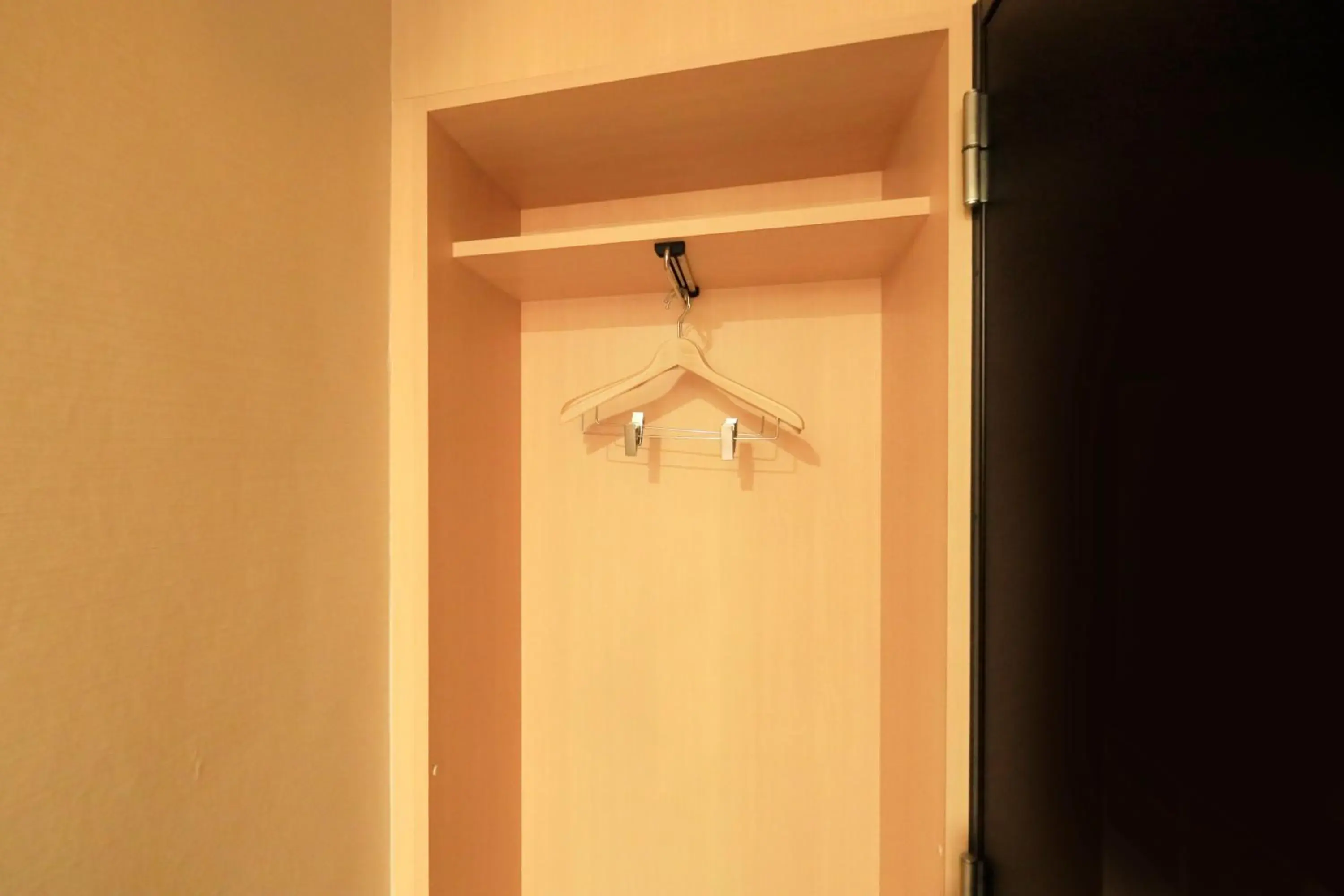 wardrobe, Bathroom in Hotel Nihonbashi Saibo