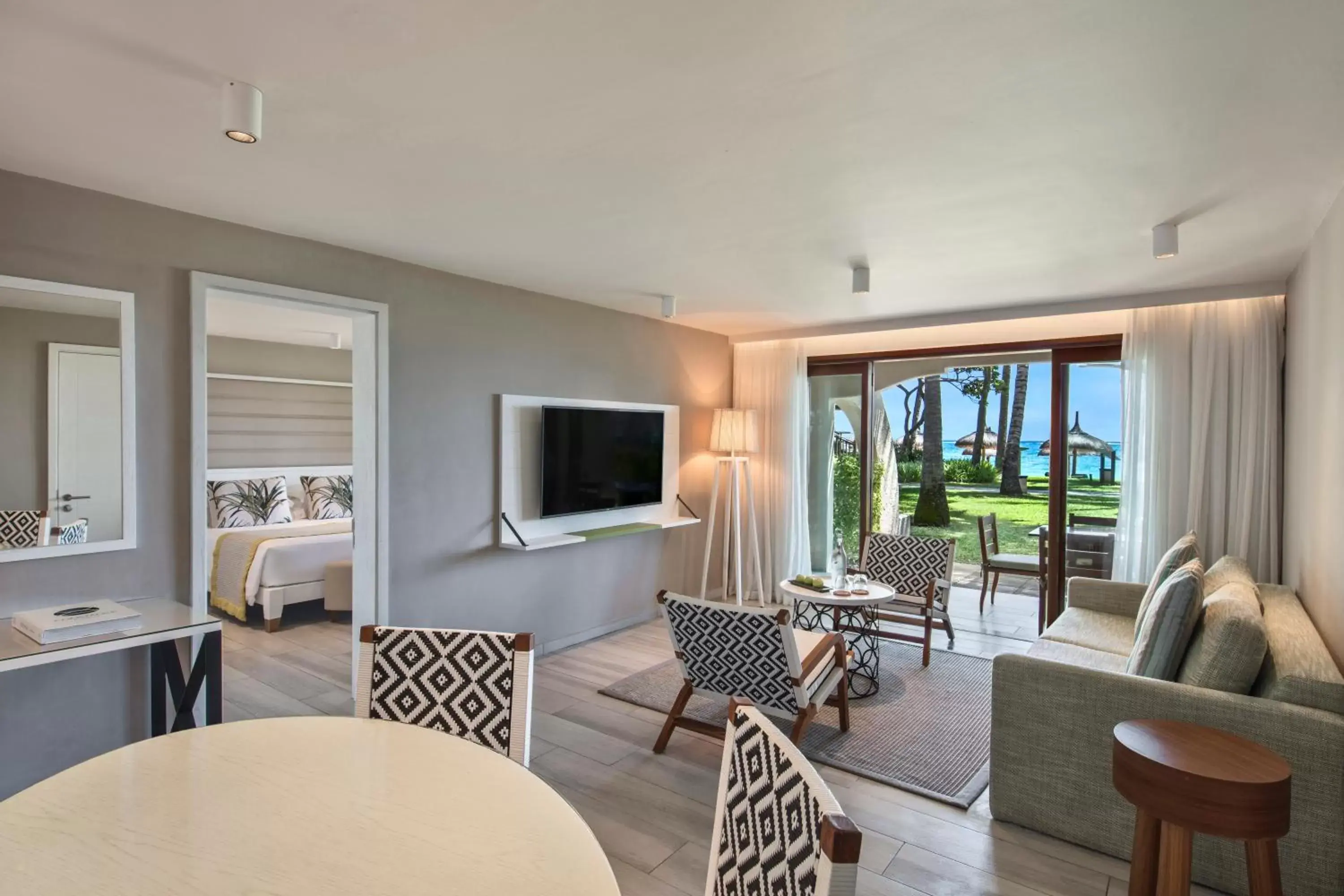 Living room, Seating Area in Constance Belle Mare Plage