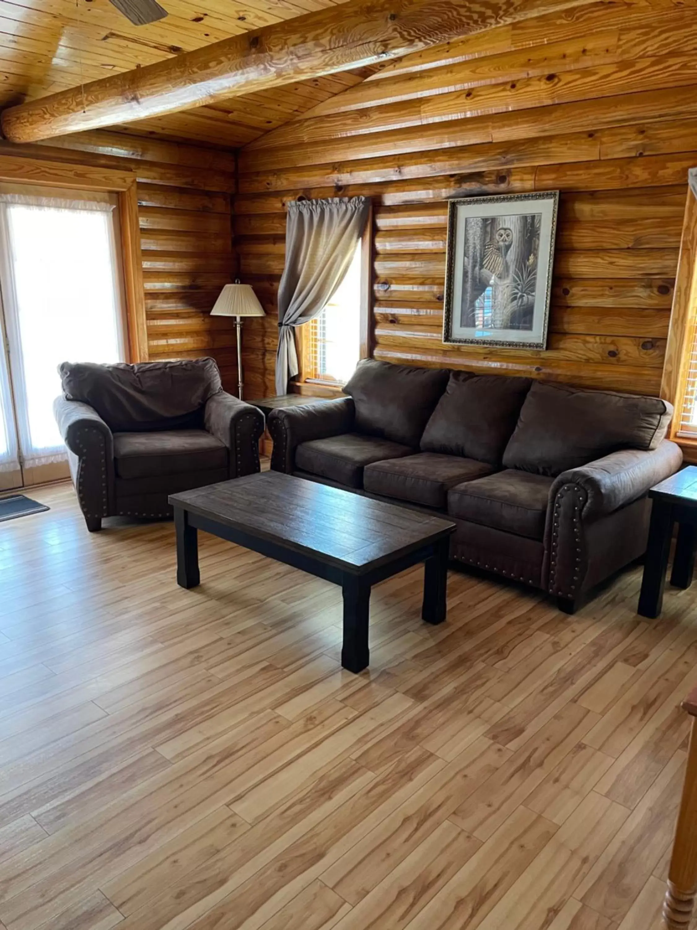 Living room, Seating Area in Crown Lake Resort & RV