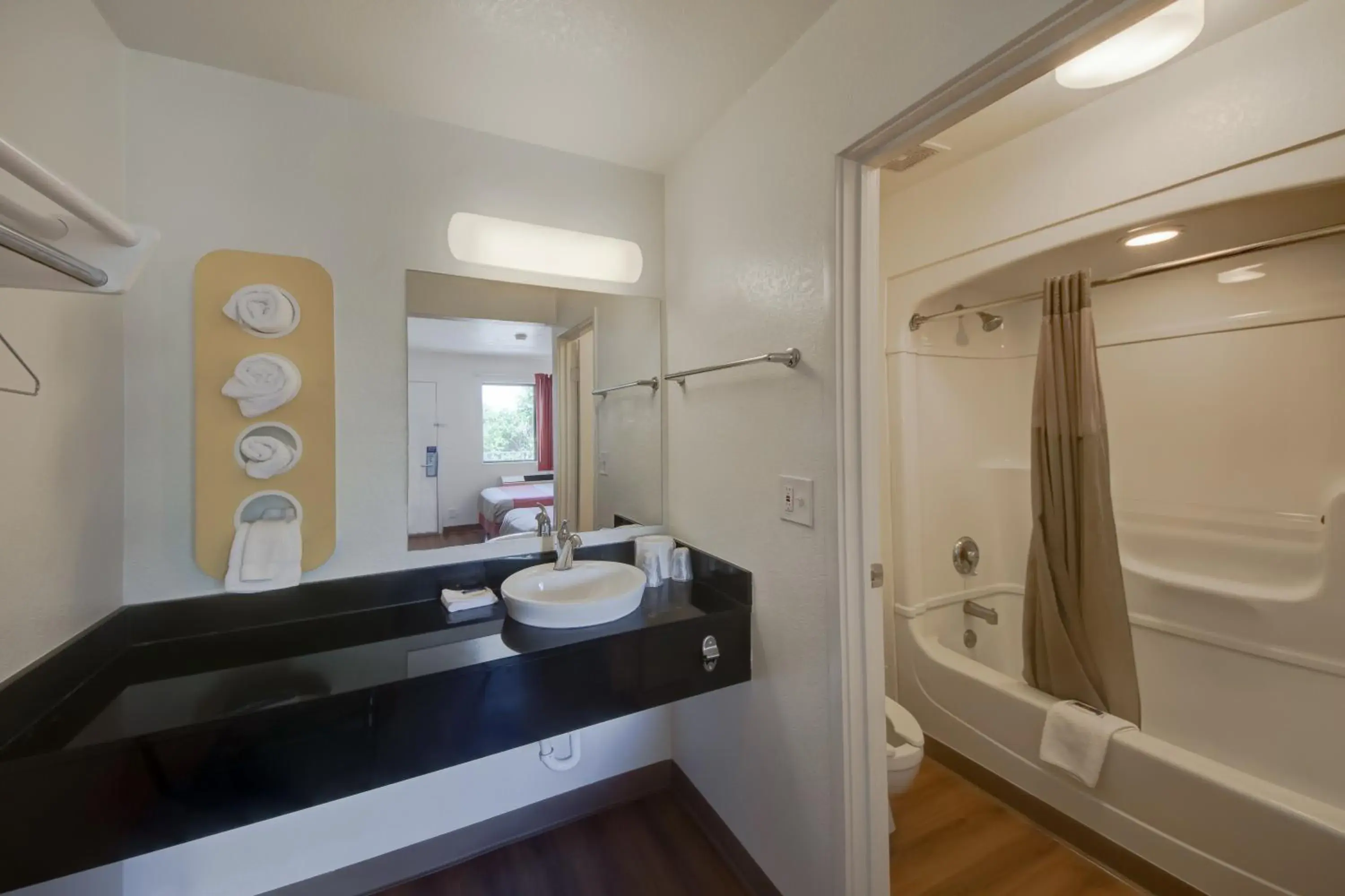 Bathroom in Motel 6-Lakeland, FL Bathroom in Motel 6-Lakeland, FL