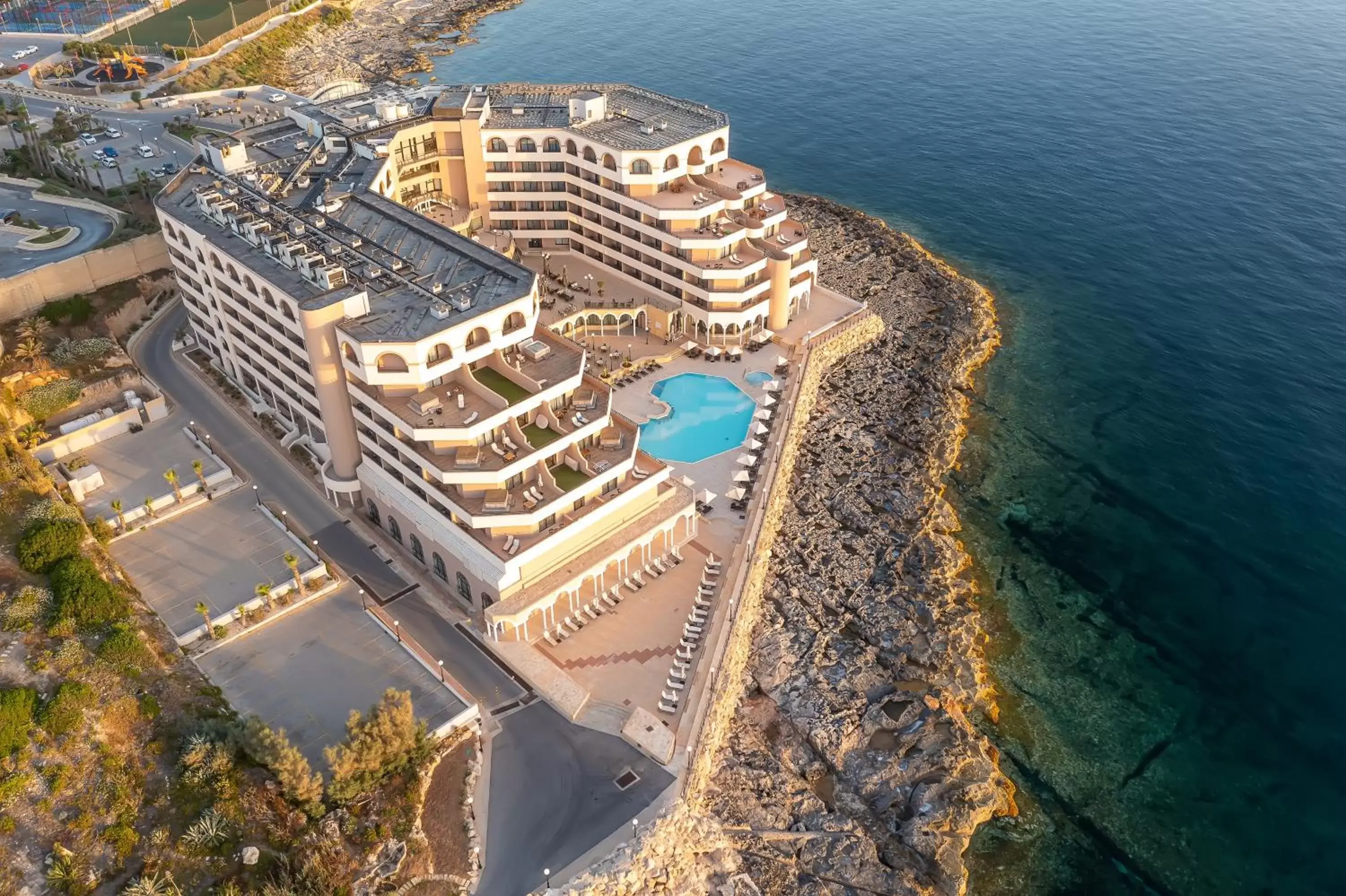 Bird's eye view, Bird's-eye View in Radisson Blu Resort, Malta St. Julian's