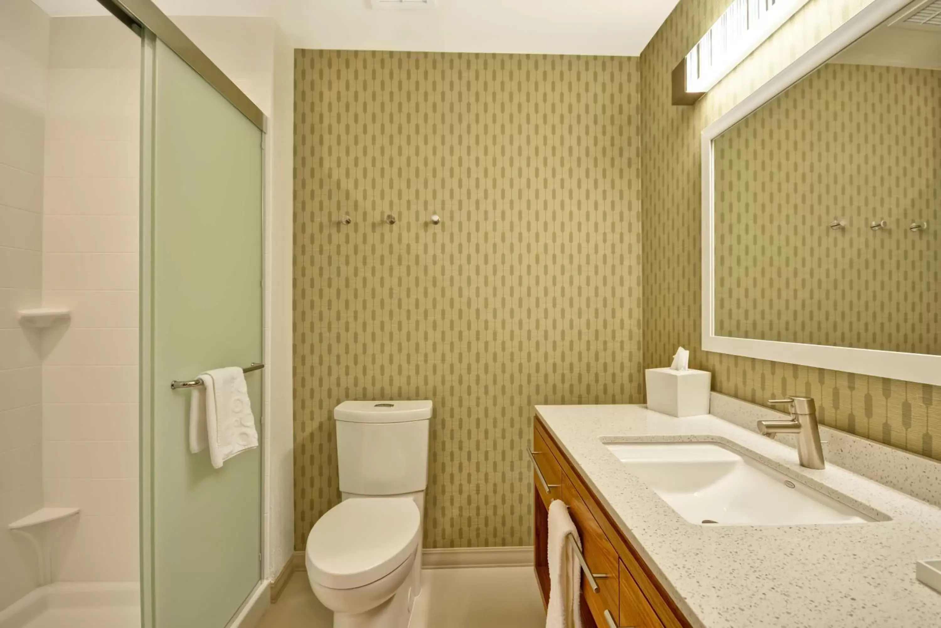 Bathroom in Home2 Suites By Hilton Evansville