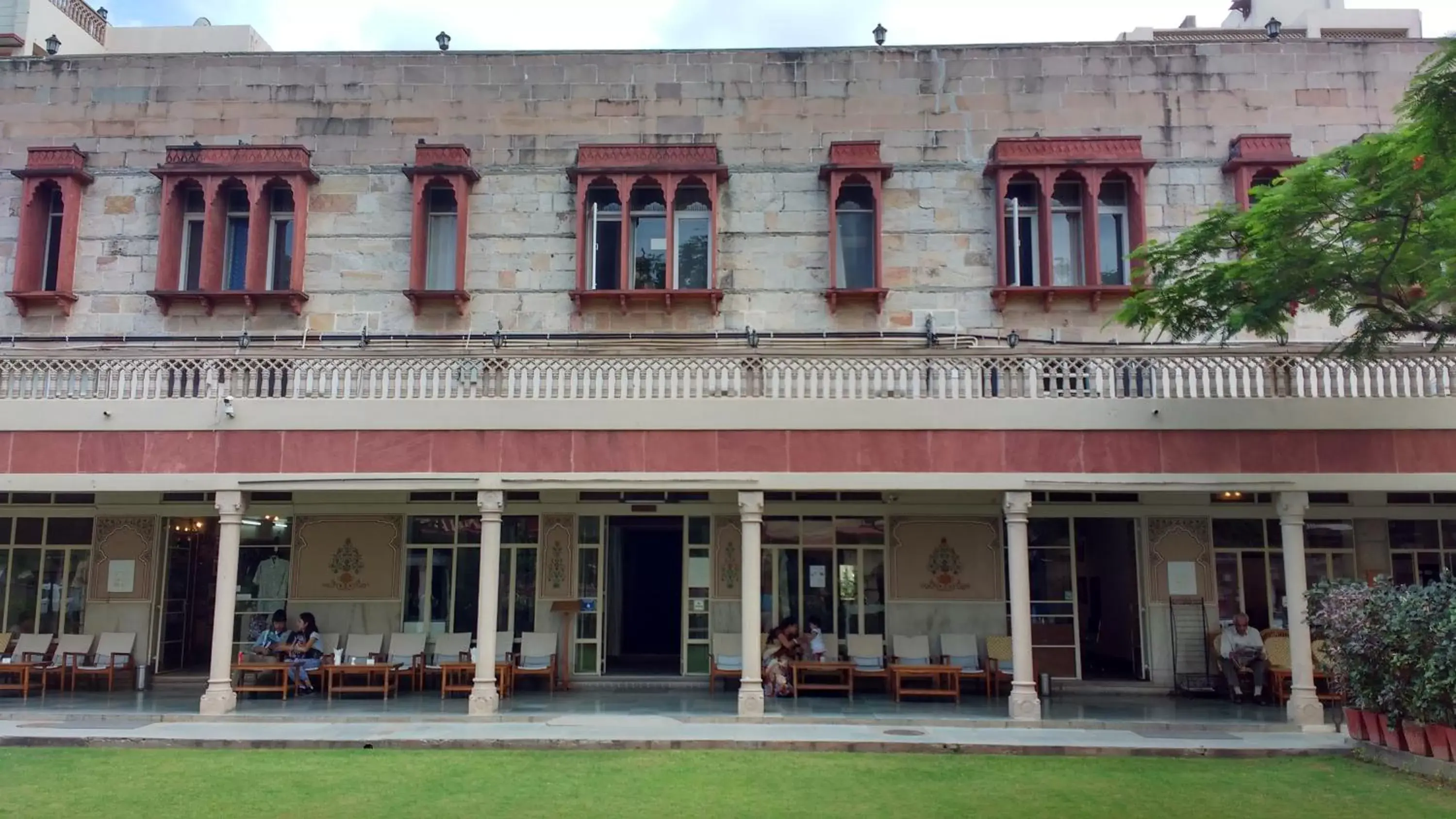 Facade/entrance, Property Building in Hotel Arya Niwas