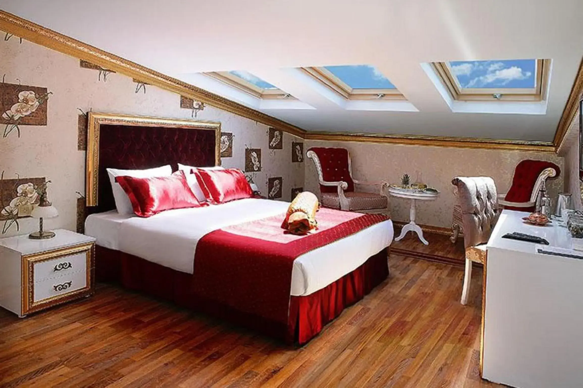 Bed in Marmara Deluxe Hotel