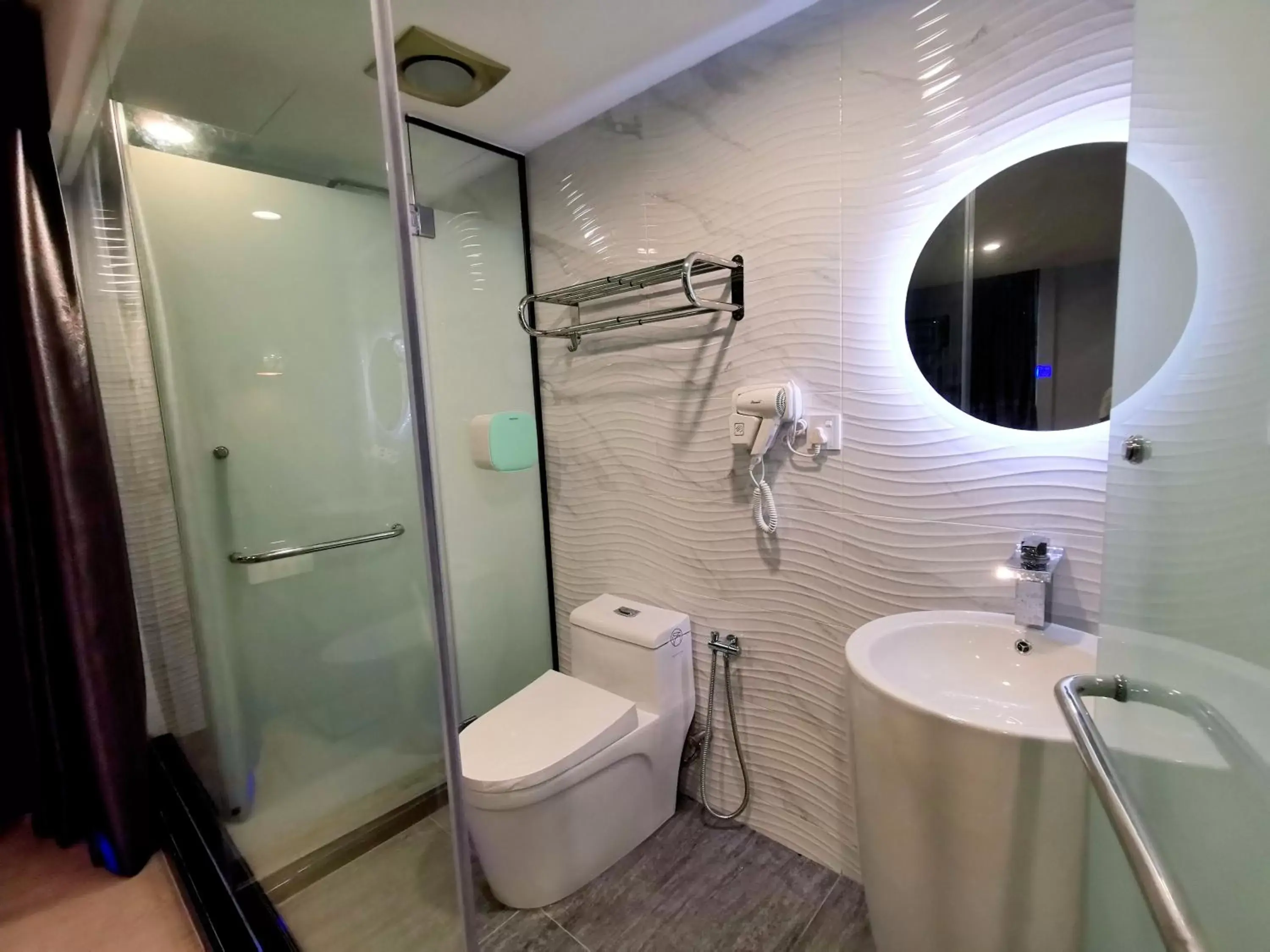 Bathroom in WOW Hotel Penang