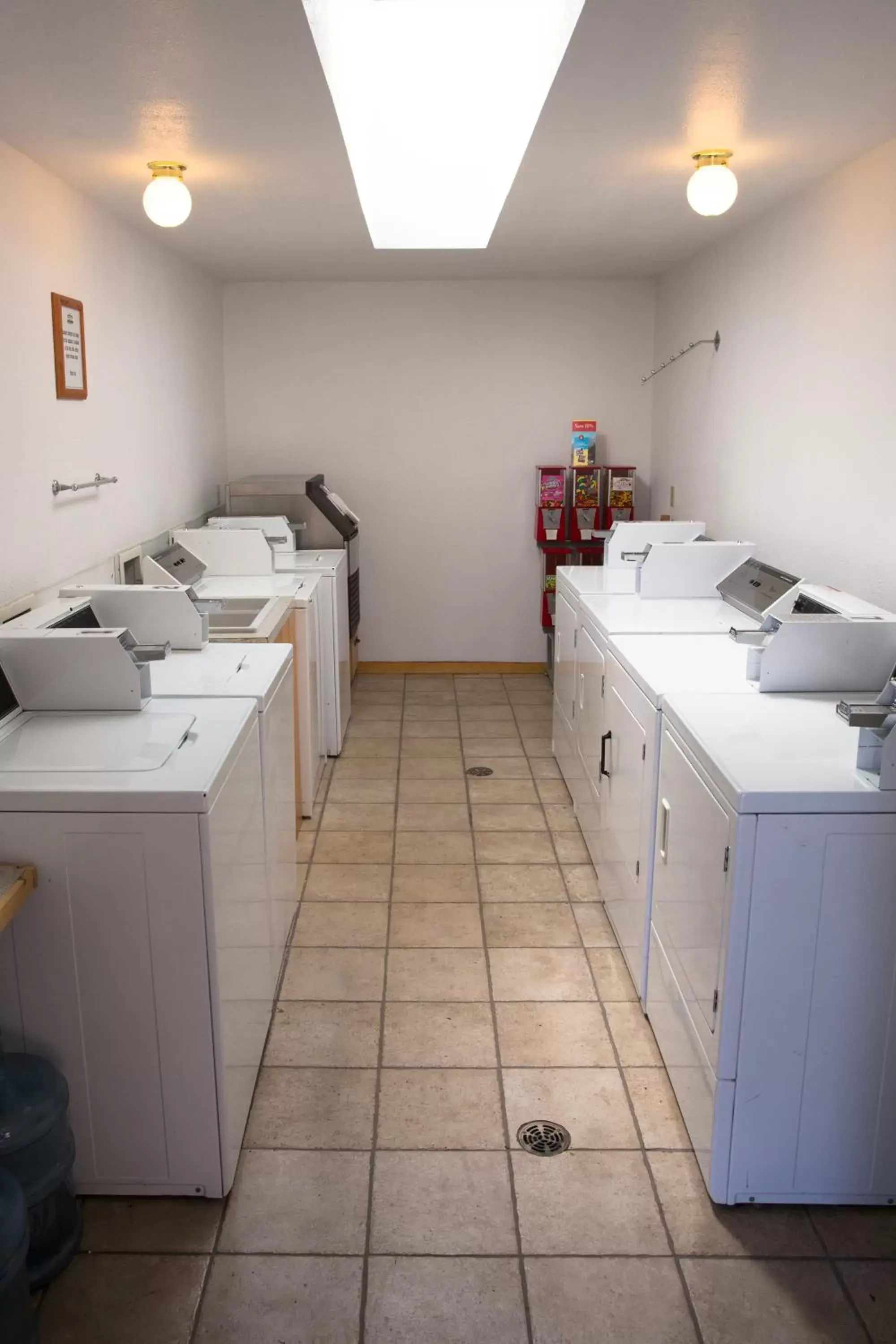 Area and facilities, Kitchen/Kitchenette in The Longhorn Ranch Lodge & RV Resort