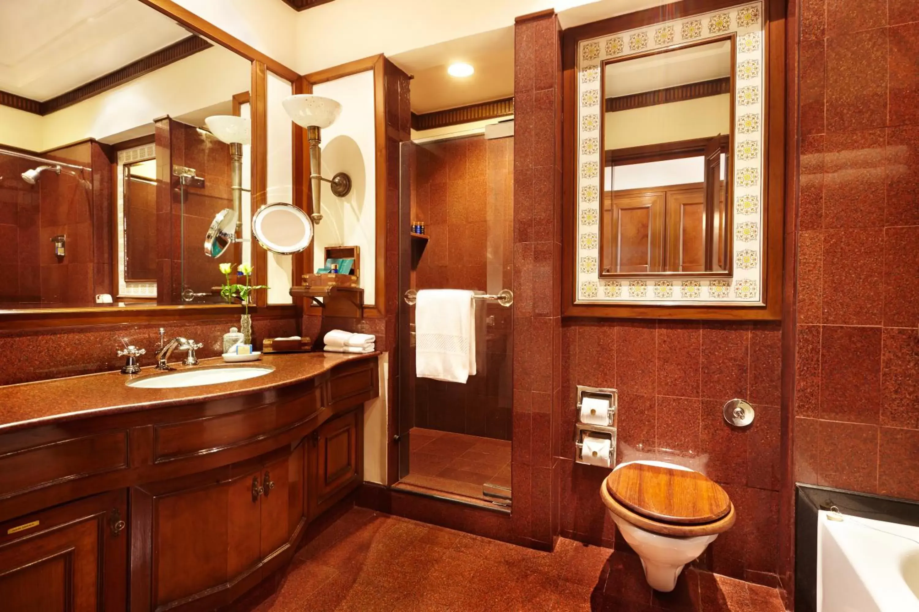 Bathroom in The Oberoi Grand Kolkata