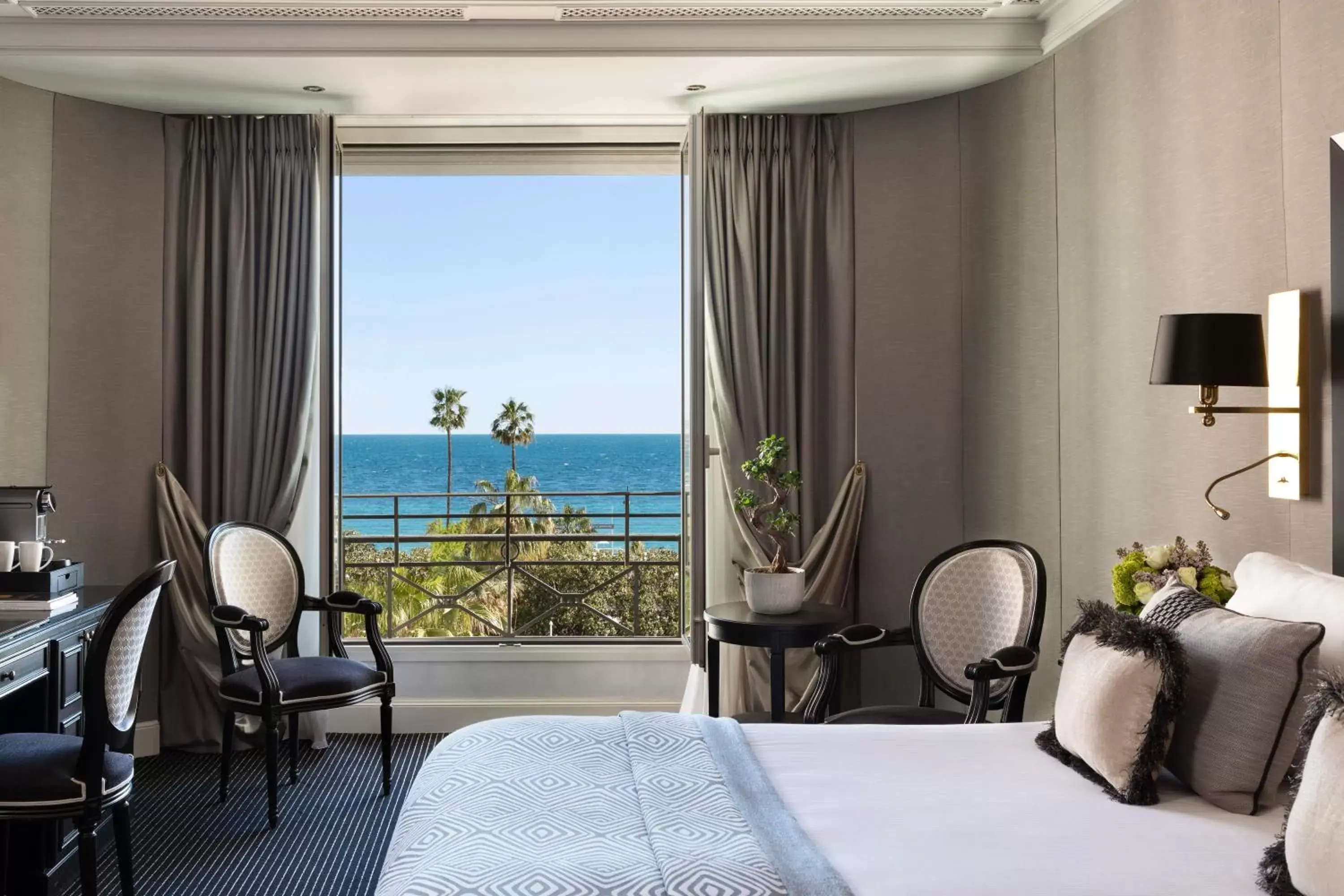 Bedroom, Sea View in Hôtel Barrière Le Majestic Cannes