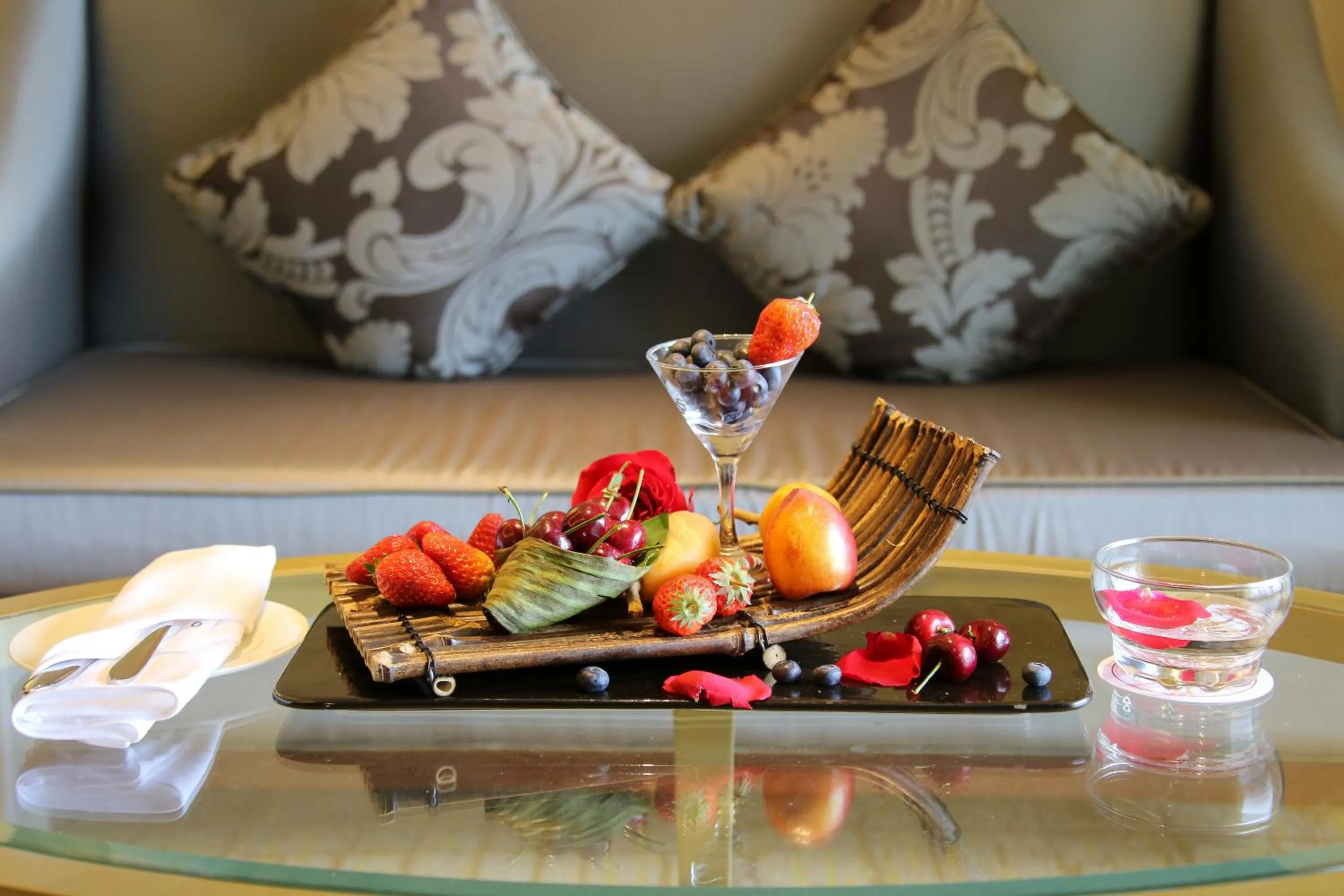 Food and drinks in Your World International Conference Centre Hotel