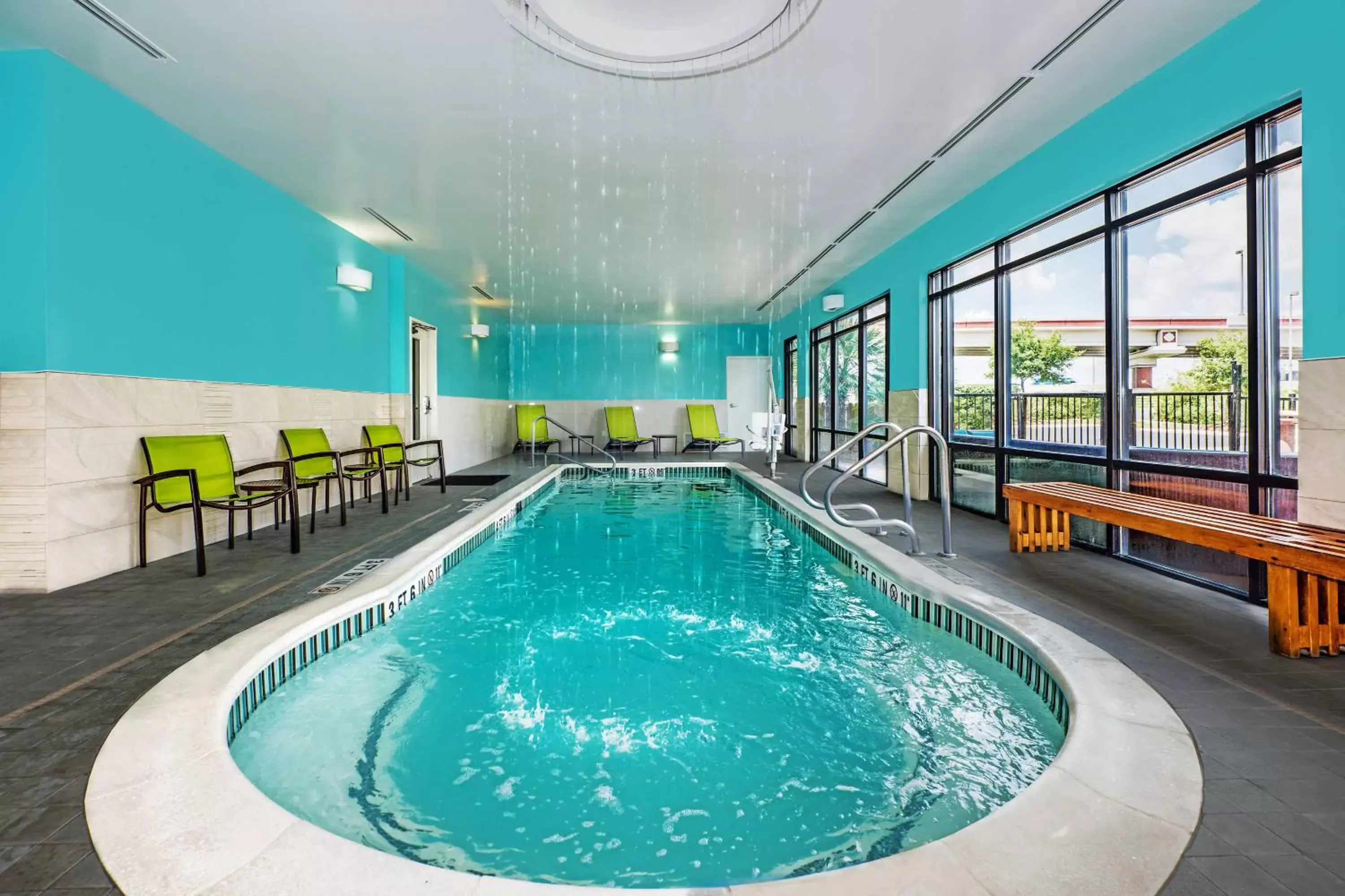 Swimming Pool in SpringHill Suites by Marriott San Antonio Airport