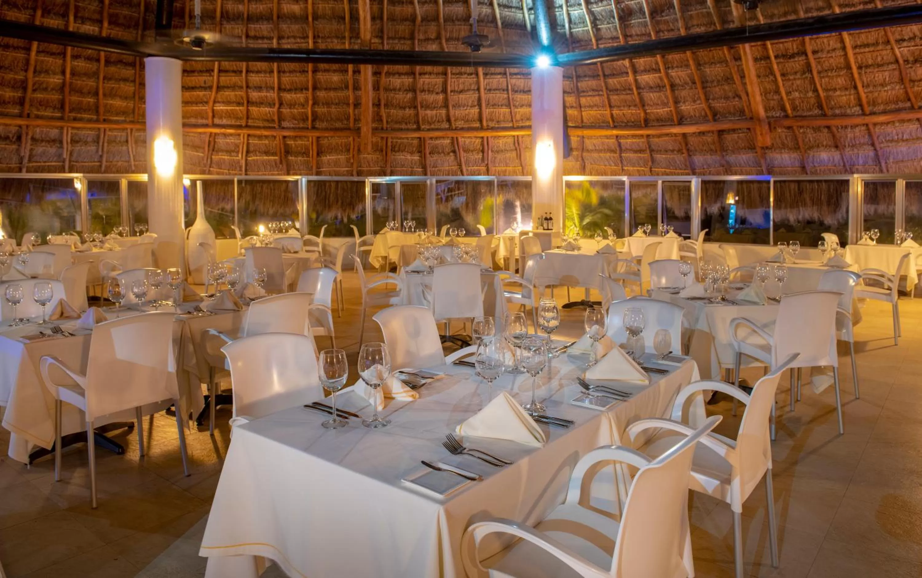 Restaurant/places to eat in Viva Maya by Wyndham, A Trademark All Inclusive Resort