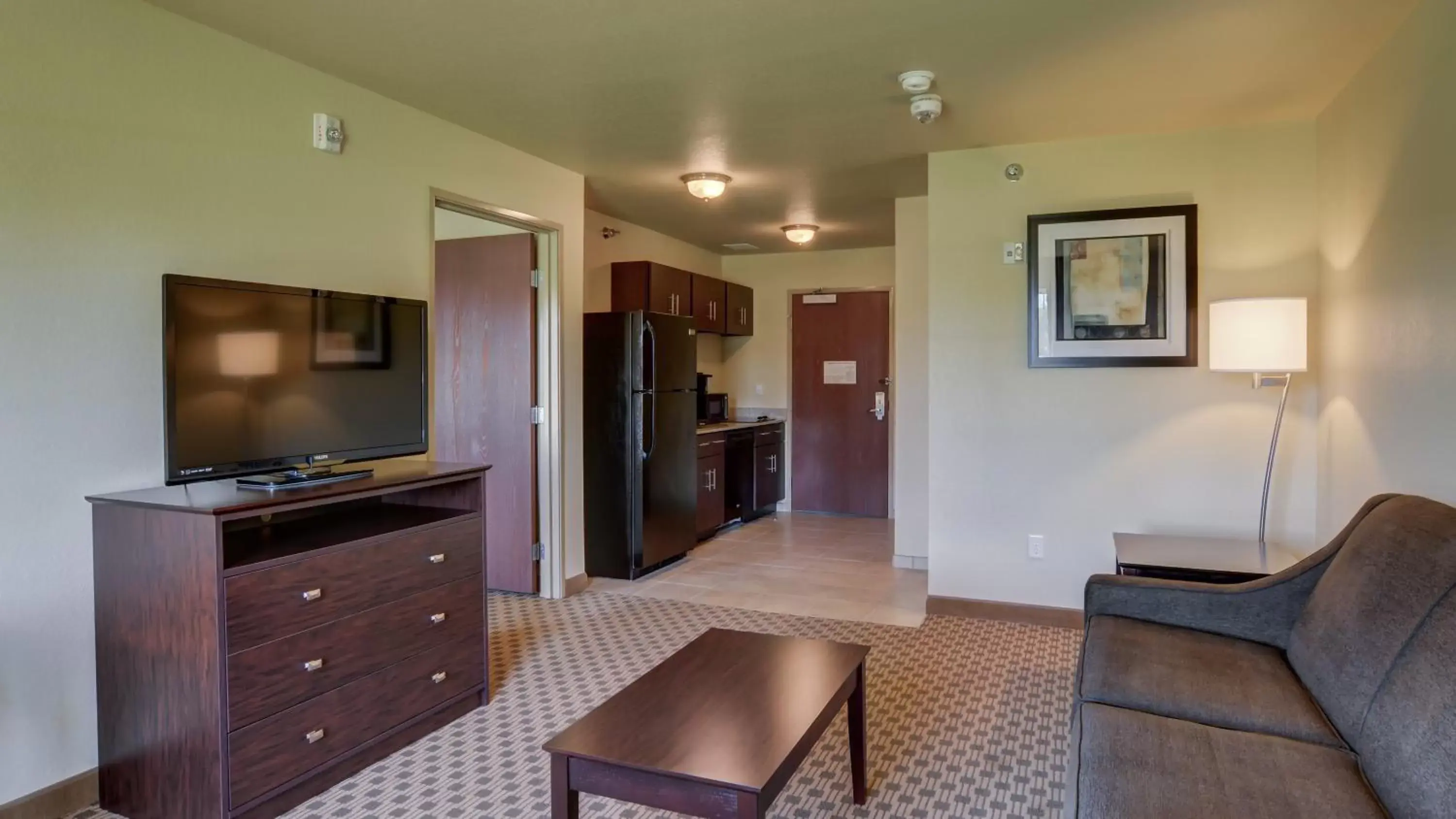 TV and multimedia, TV/Entertainment Center in Cobblestone Inn & Suites-Kersey