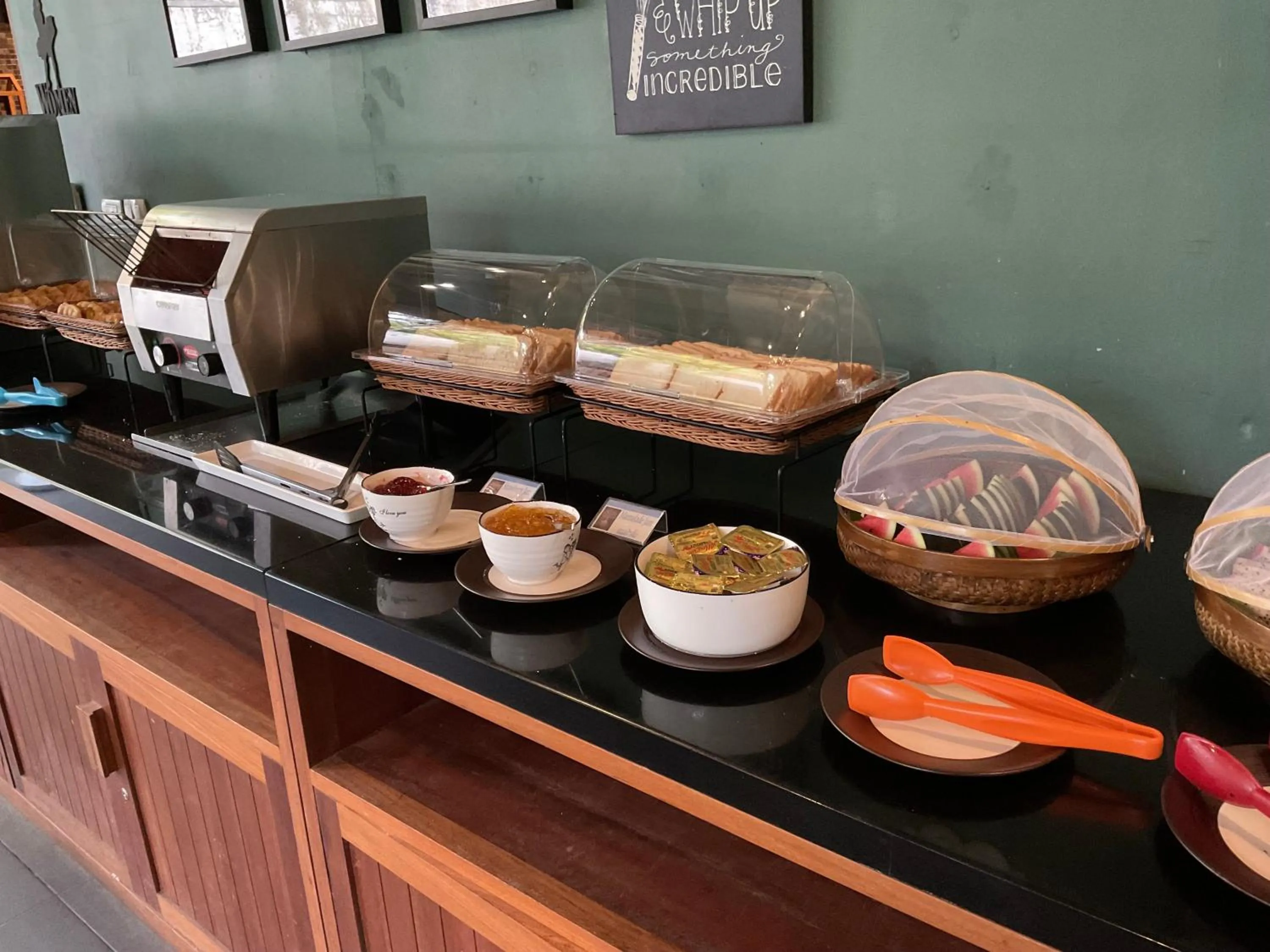 Breakfast in Avatar Railay-Adults Only